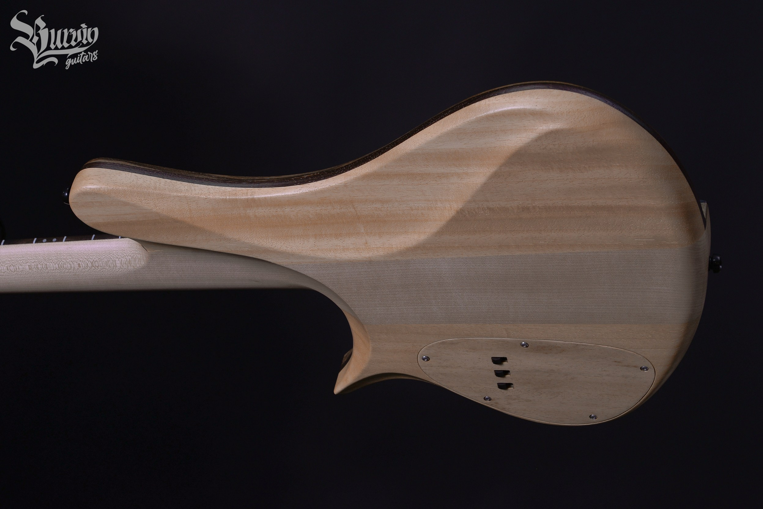 037 IRI bass. Master of making guitars and basses to order