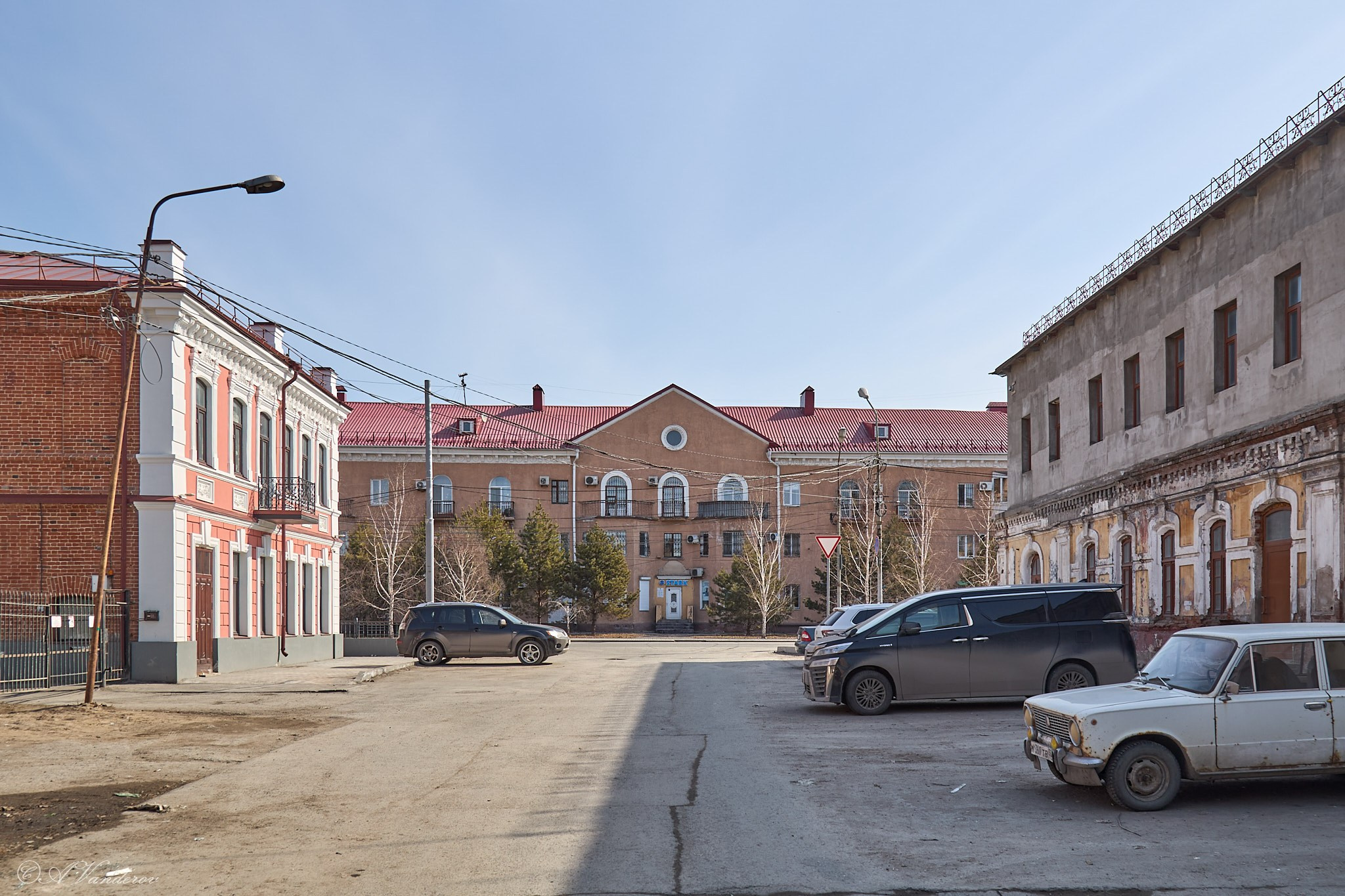 Весенняя прогулка по городу. Фотограф Омск | Александр Вандеров