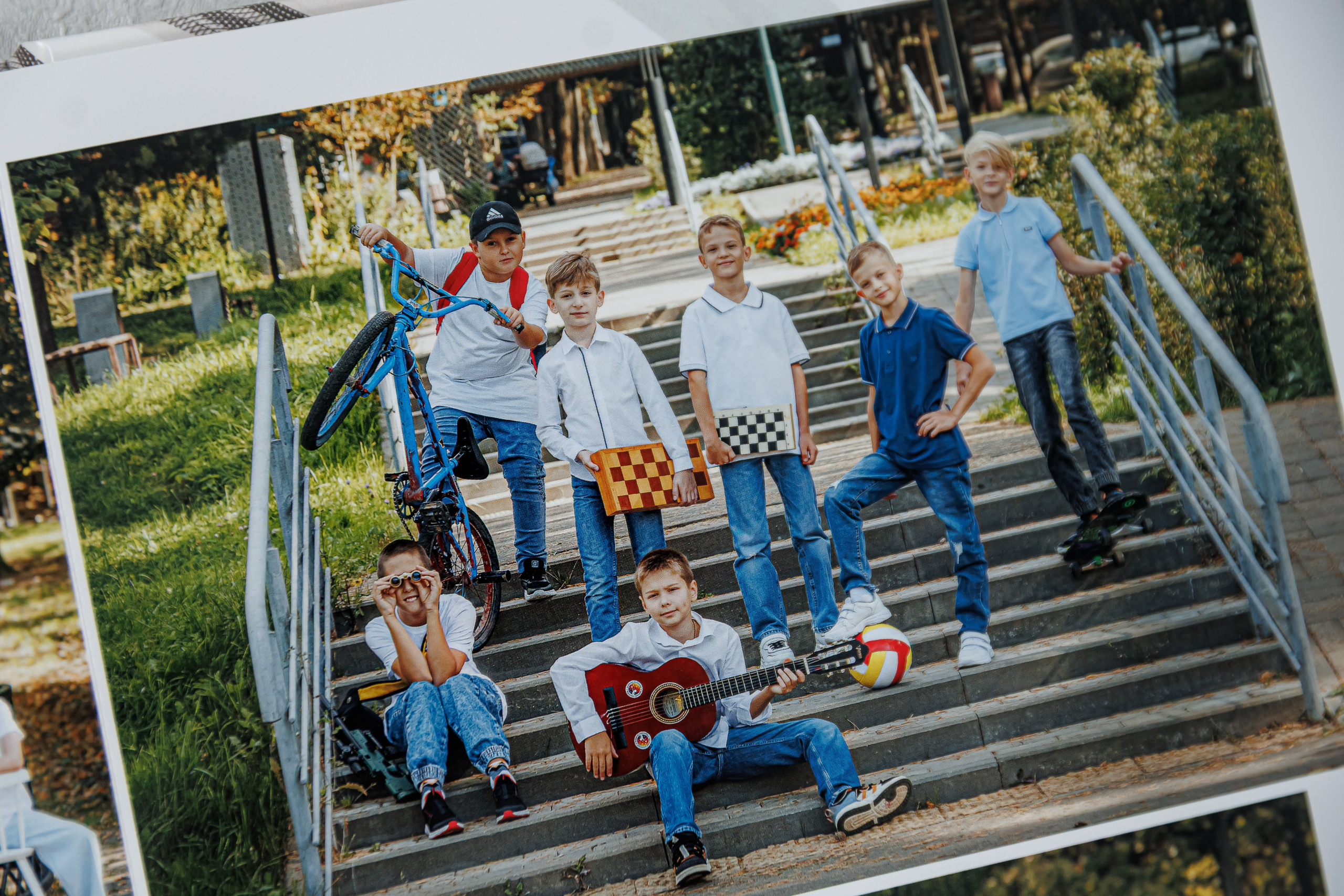 Выпускные альбомы 4 класс. Семейный и детский фотограф Комина Елена, Власиха, Одинцово