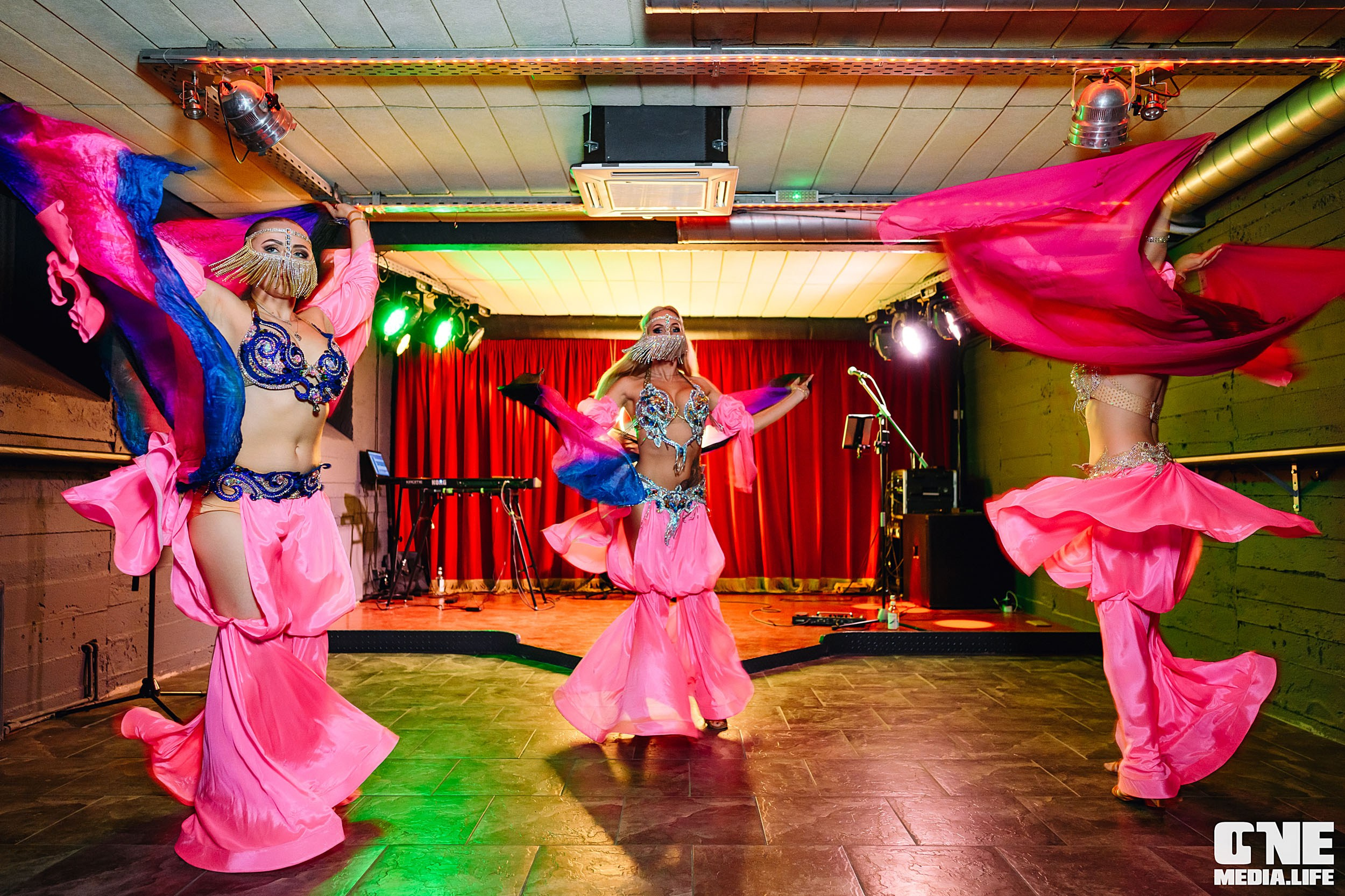 Фоторепортаж с дня рождения бара Дредноут. One Media Life: фоторепортажи, фотоотчеты с мероприятий и заведений