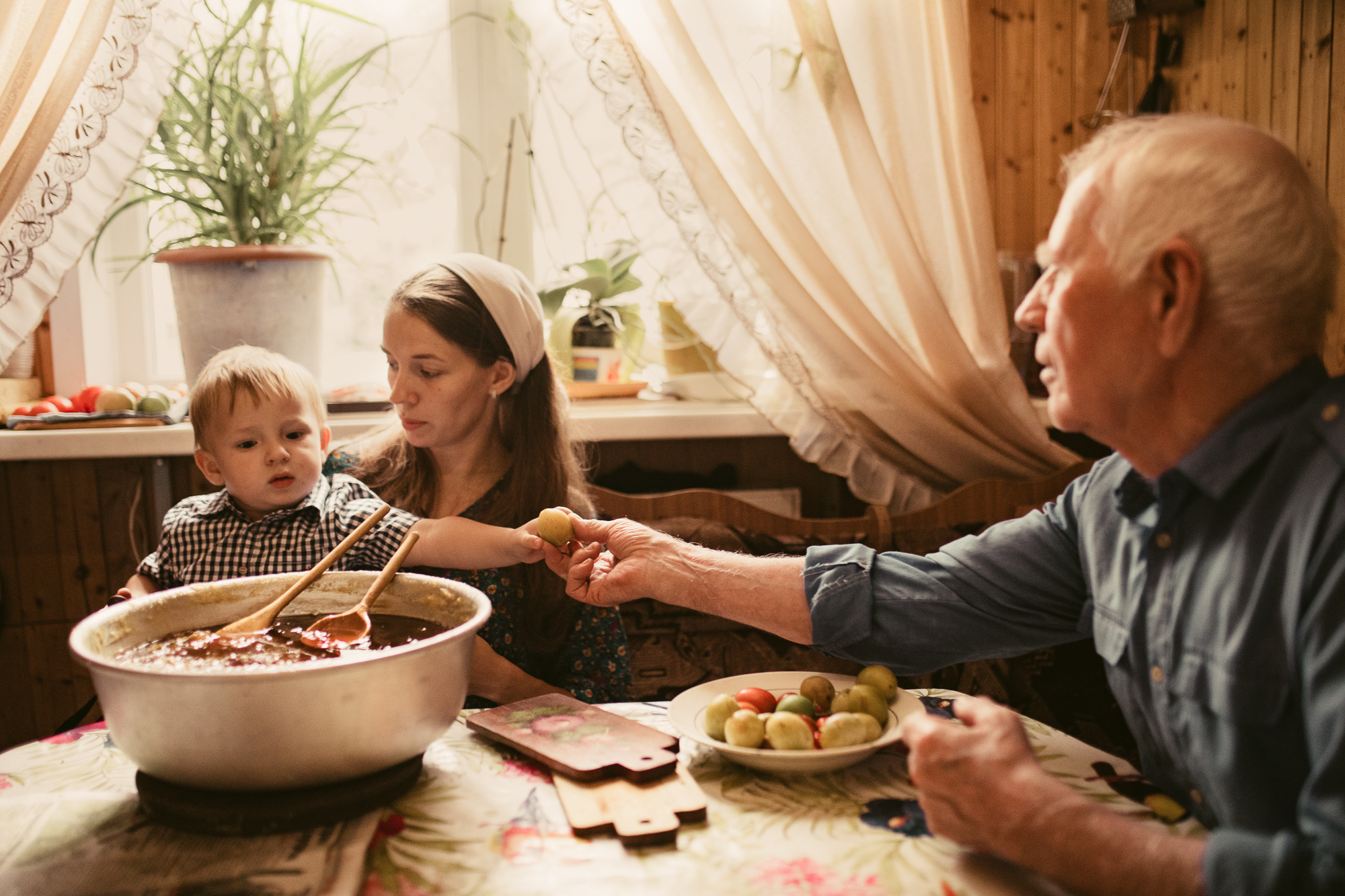 Семейная фотоистория в винтажном стиле. Женский семейный фотограф Тула Москва Захарова Анна