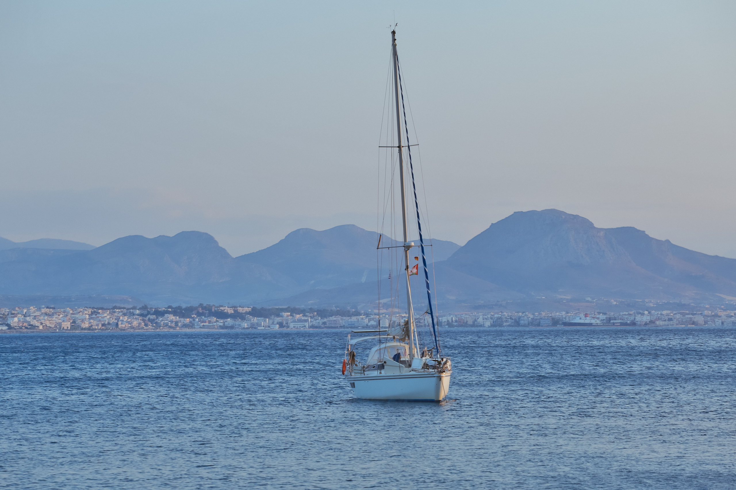 Греция: термальный курорт Лутраки. Дарья Письменюк / Darya Leitstern — фотограф, музыкант, журналист, путешественник