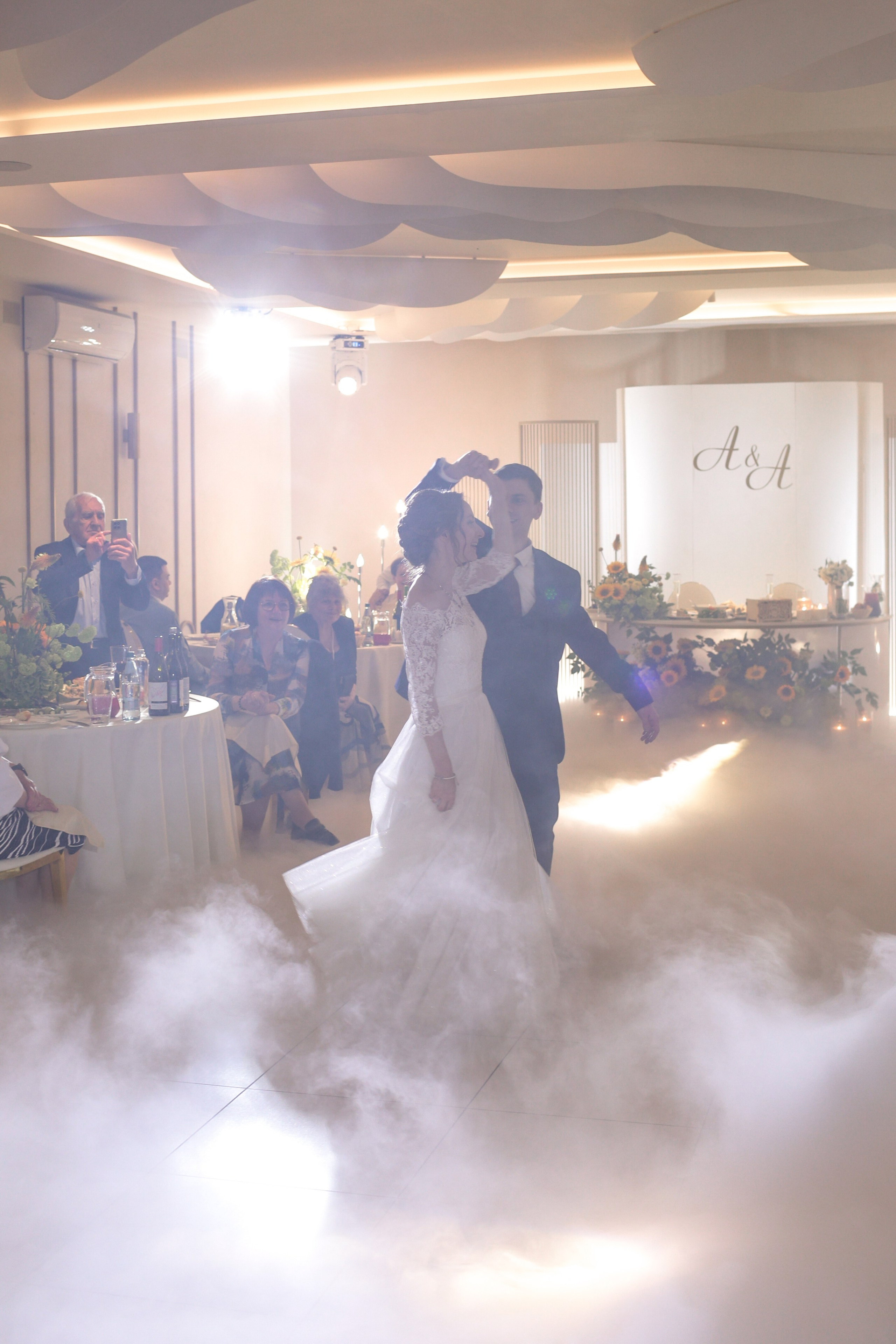 Свадебная фотосессия в Санкт-Петербурге. Свадебный фотограф Кирилл Белый