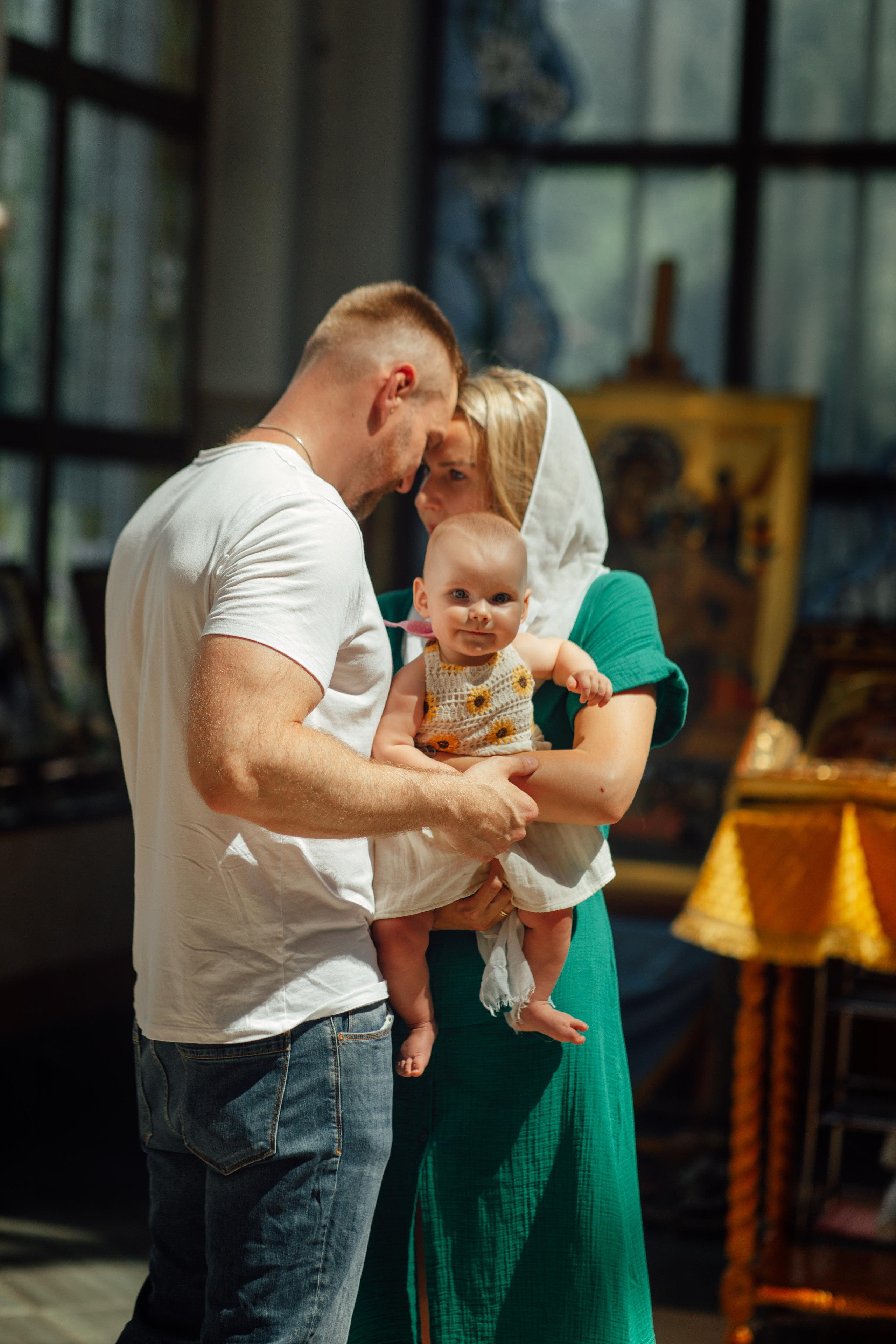 Таинство крещения Арины, храм Иова Многострадального 3 июля 2022 года