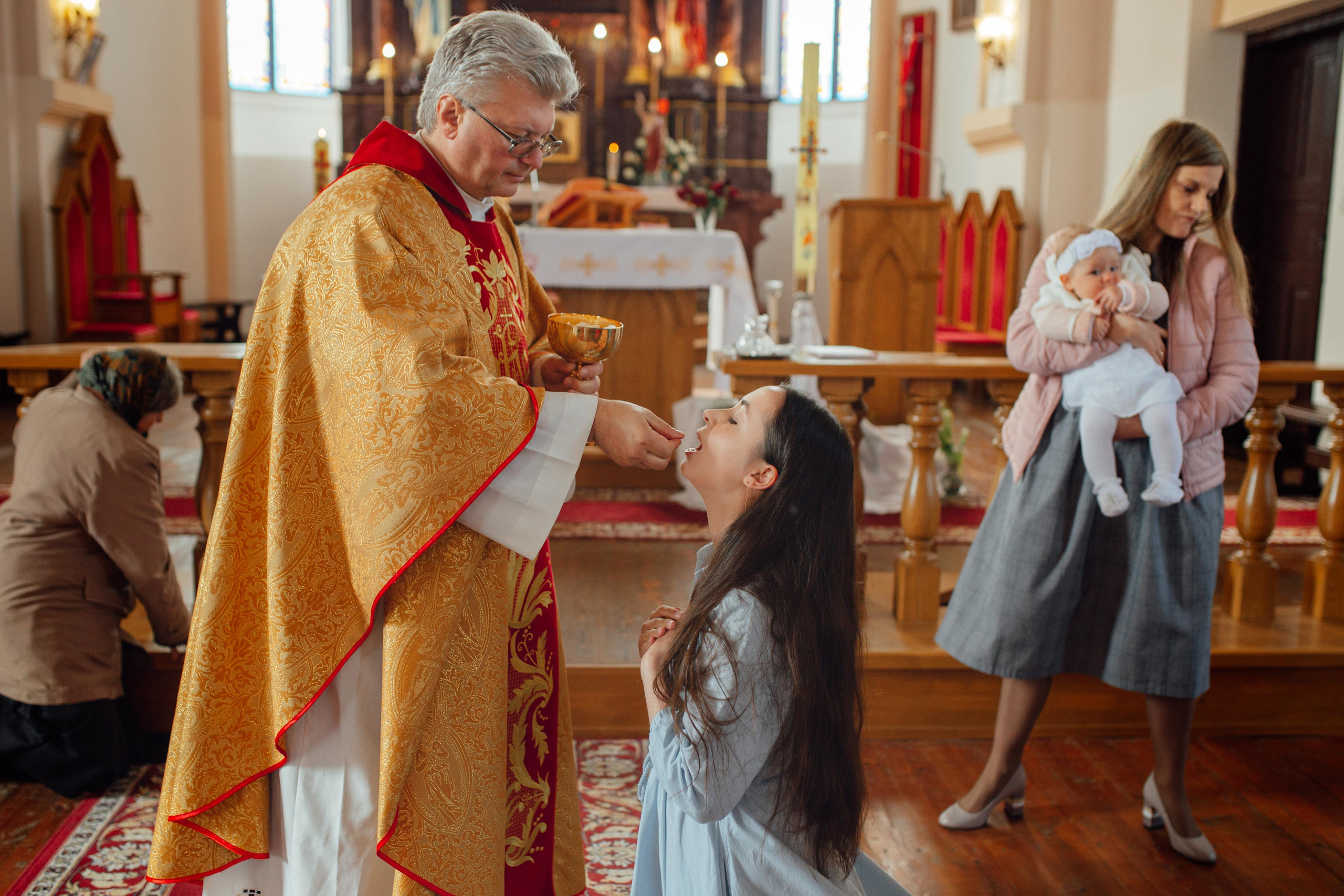 Таинство крещения Вероники