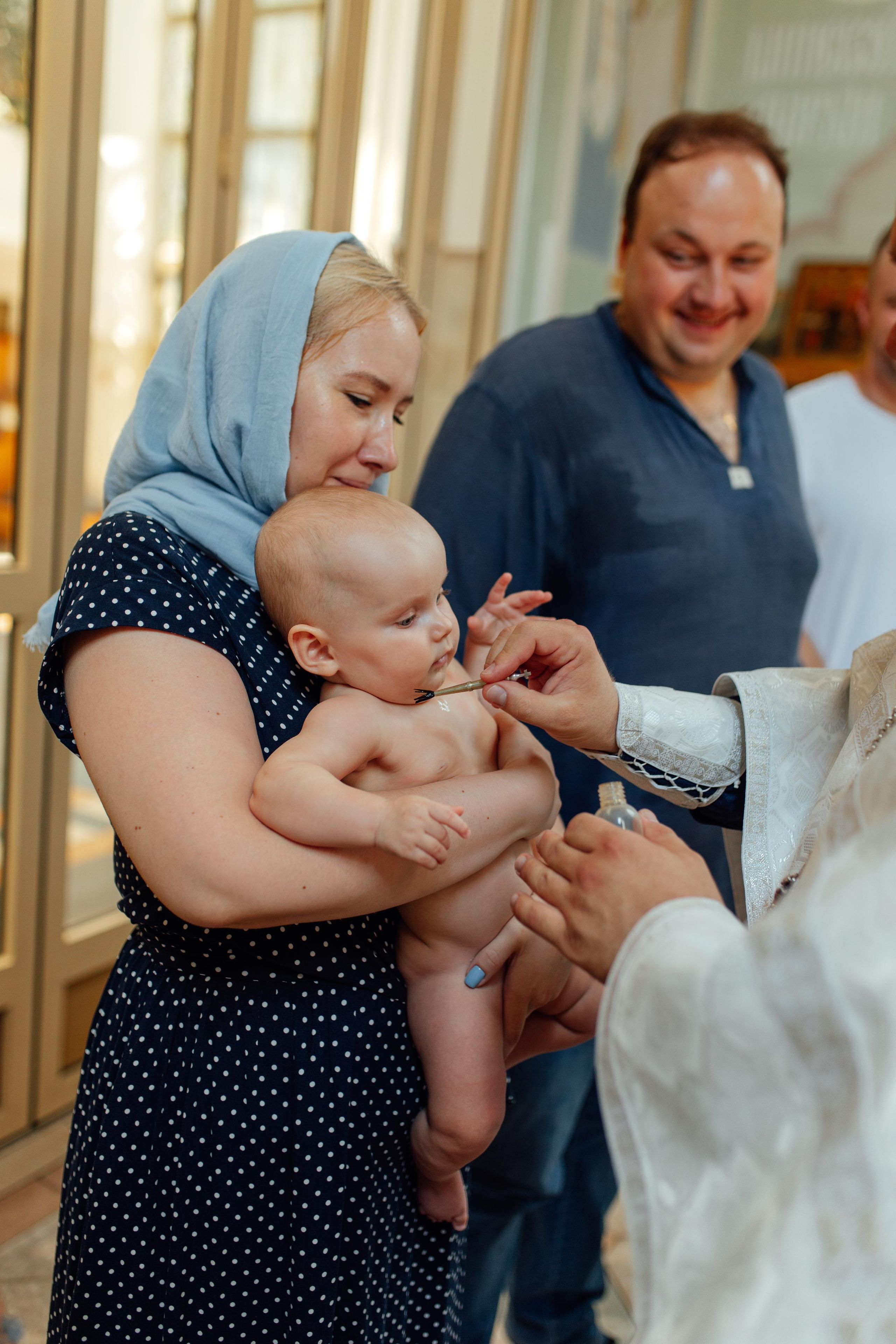 Таинство крещения Арины, храм Иова Многострадального 3 июля 2022 года