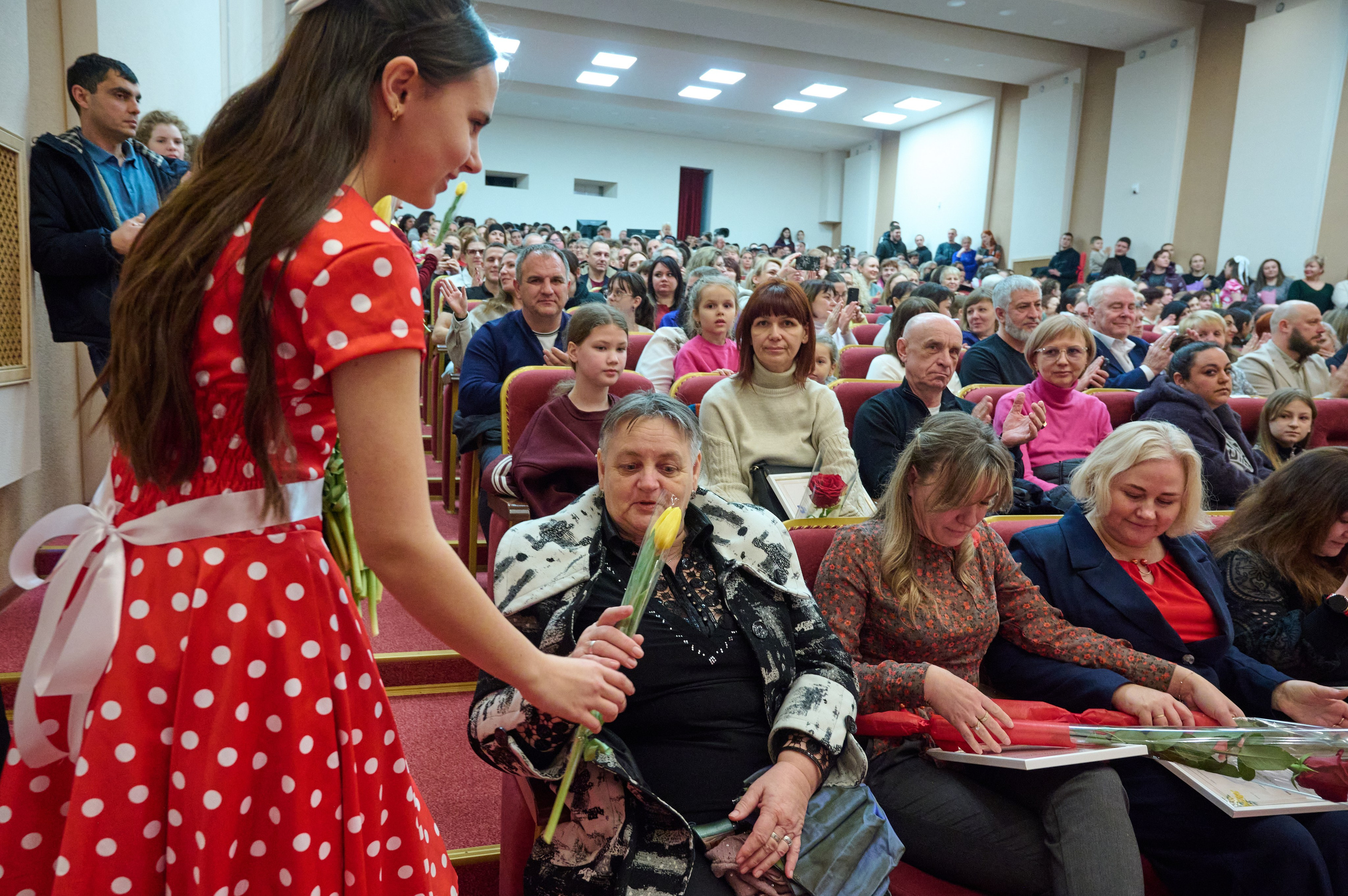 8 марта ДК Кабардинка. Жизнь курорта Кабардинка в фотографиях
