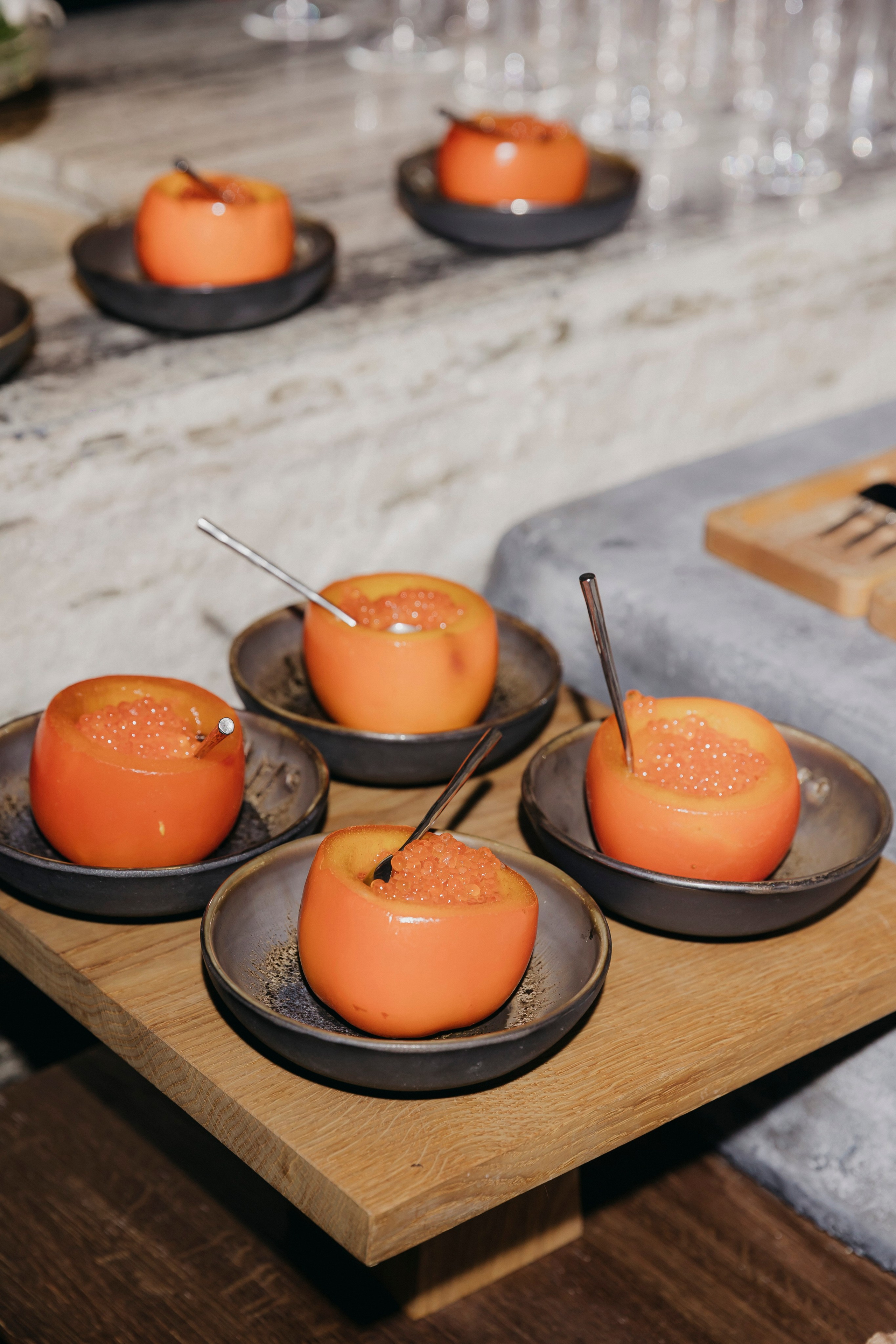 День рождения Ирины Зарьковой, IKURA, Moscow. «Птичка на проводе»: информационный портал в Москве