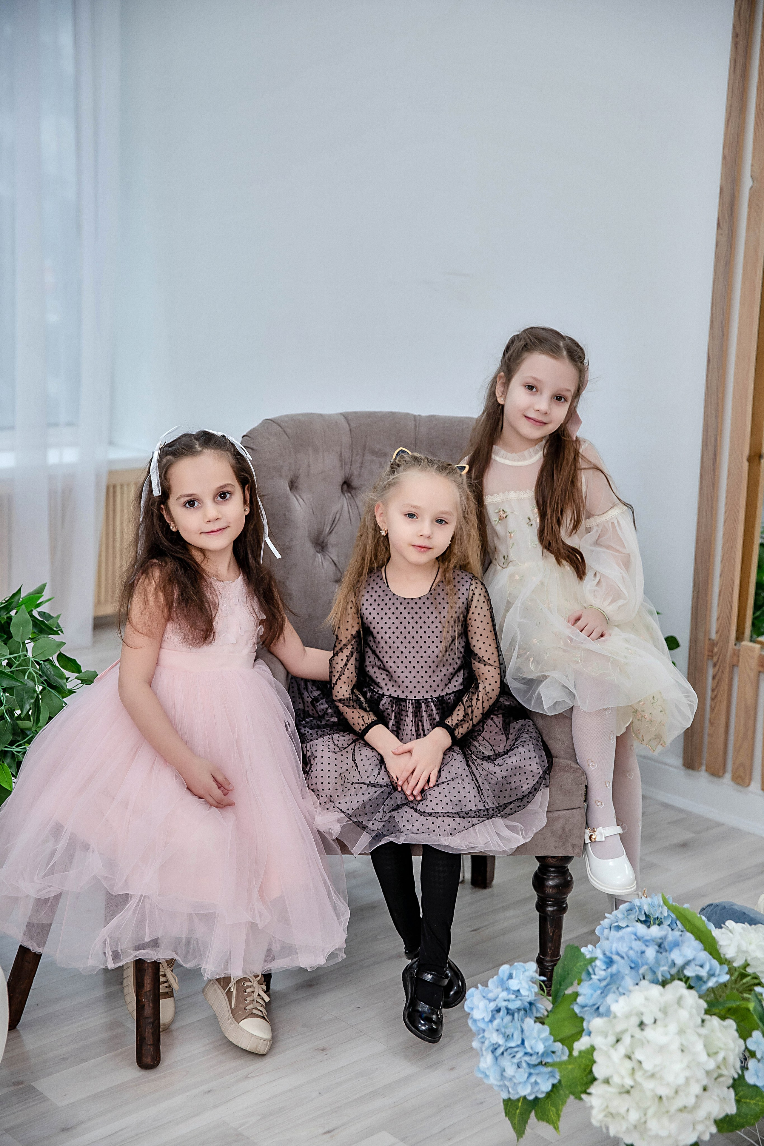 Выпускные (школьные) альбомы (книги) в Ростове-на-Дону. Современные Выпускные Альбомы в Ростове-на-Дону