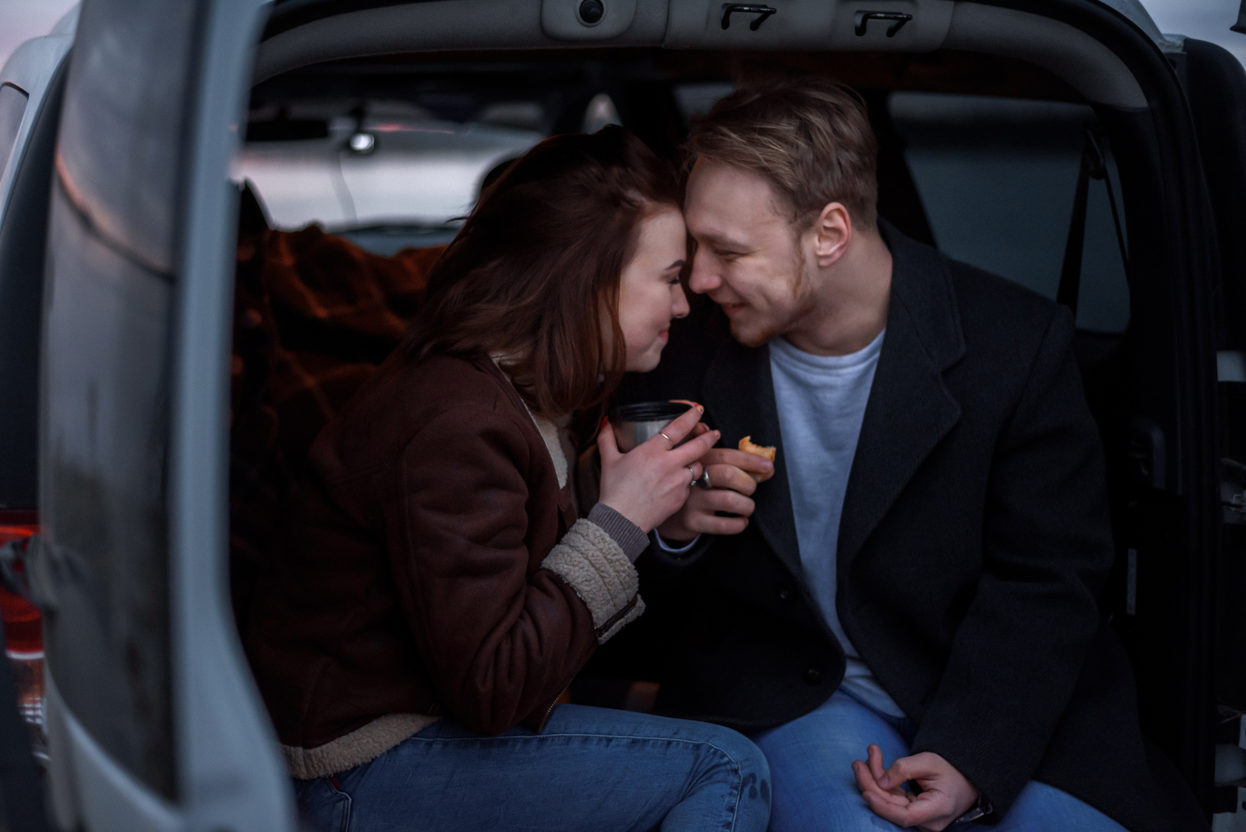 Доброго времени суток! Меня зовут Куличкова Юлия — я фотограф Ваших эм