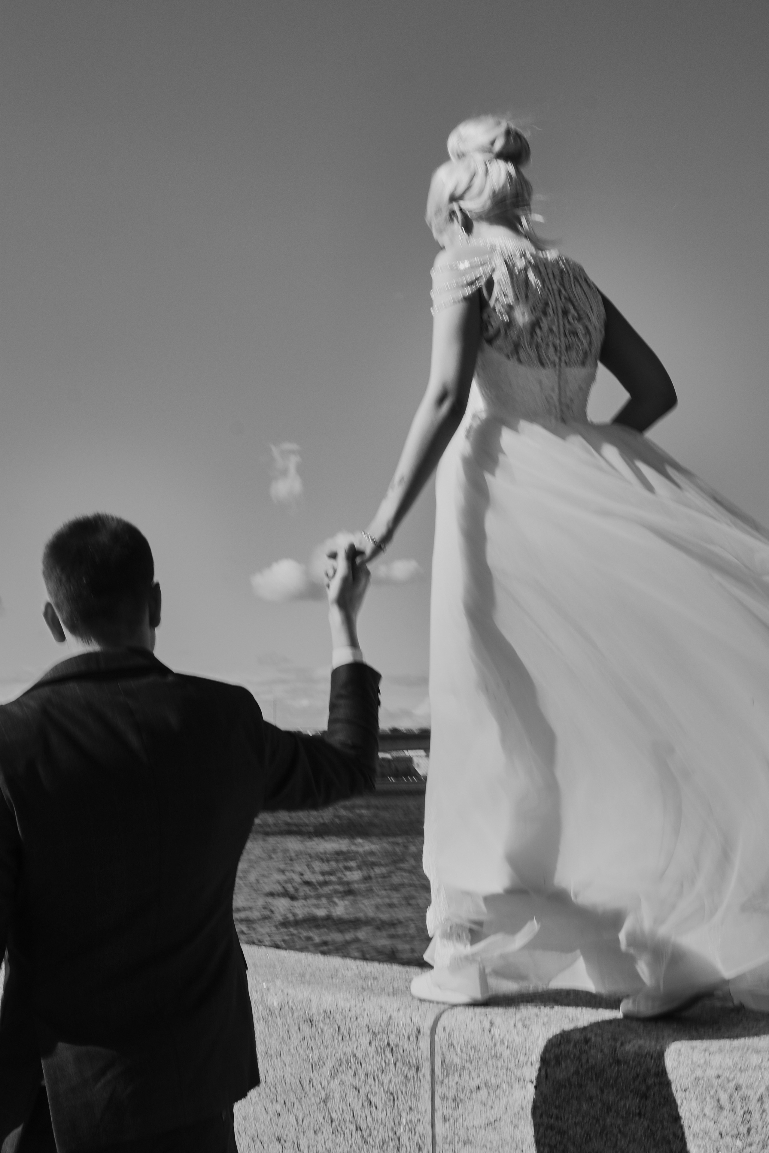 Они залезли на трактор…. Свадебный фотограф Анастасия Лахтионова