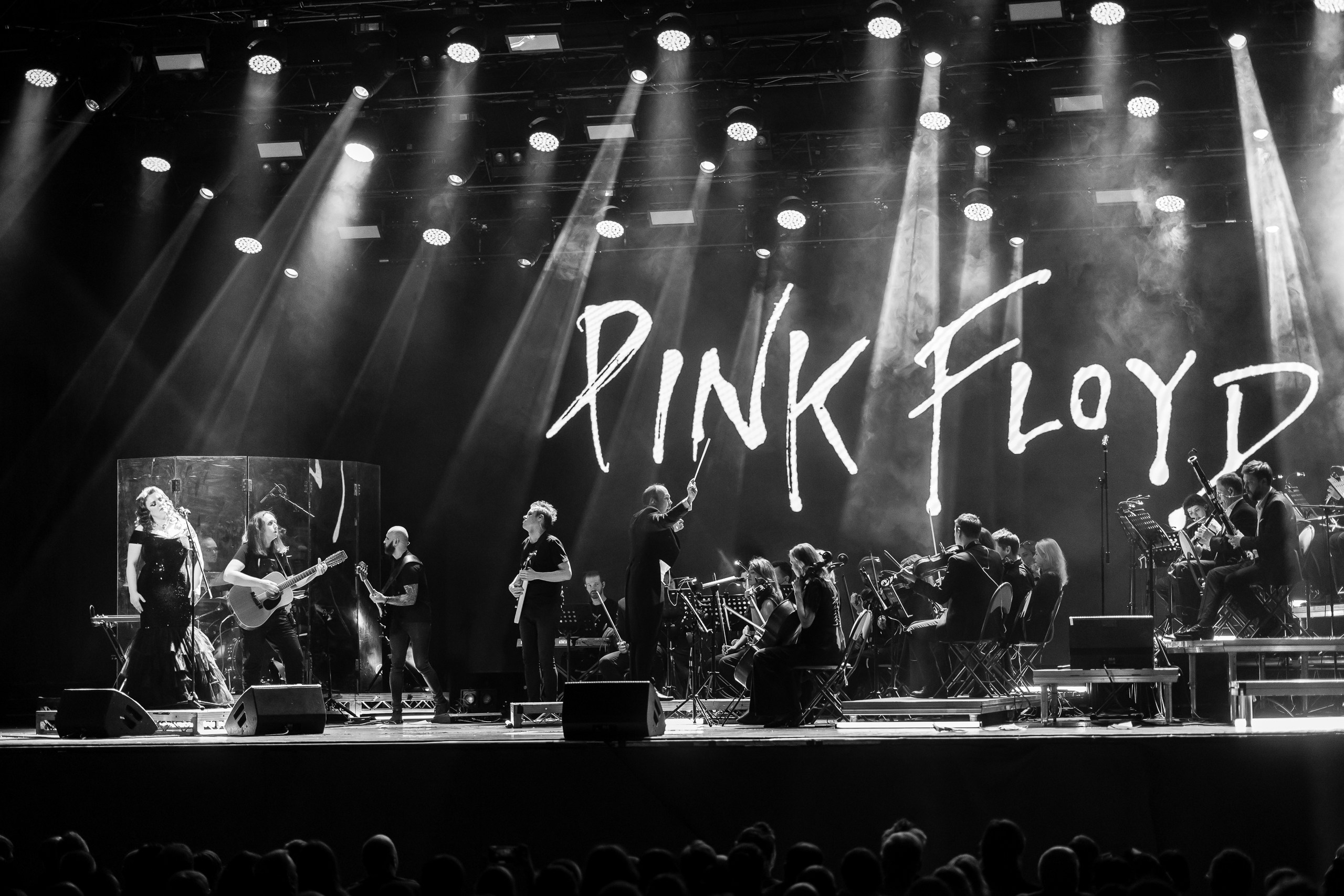 Репортаж с концерта «Симфоническое PINK FLOYD SHOW». Фотограф в Санкт-Петербурге — Сергей Петров