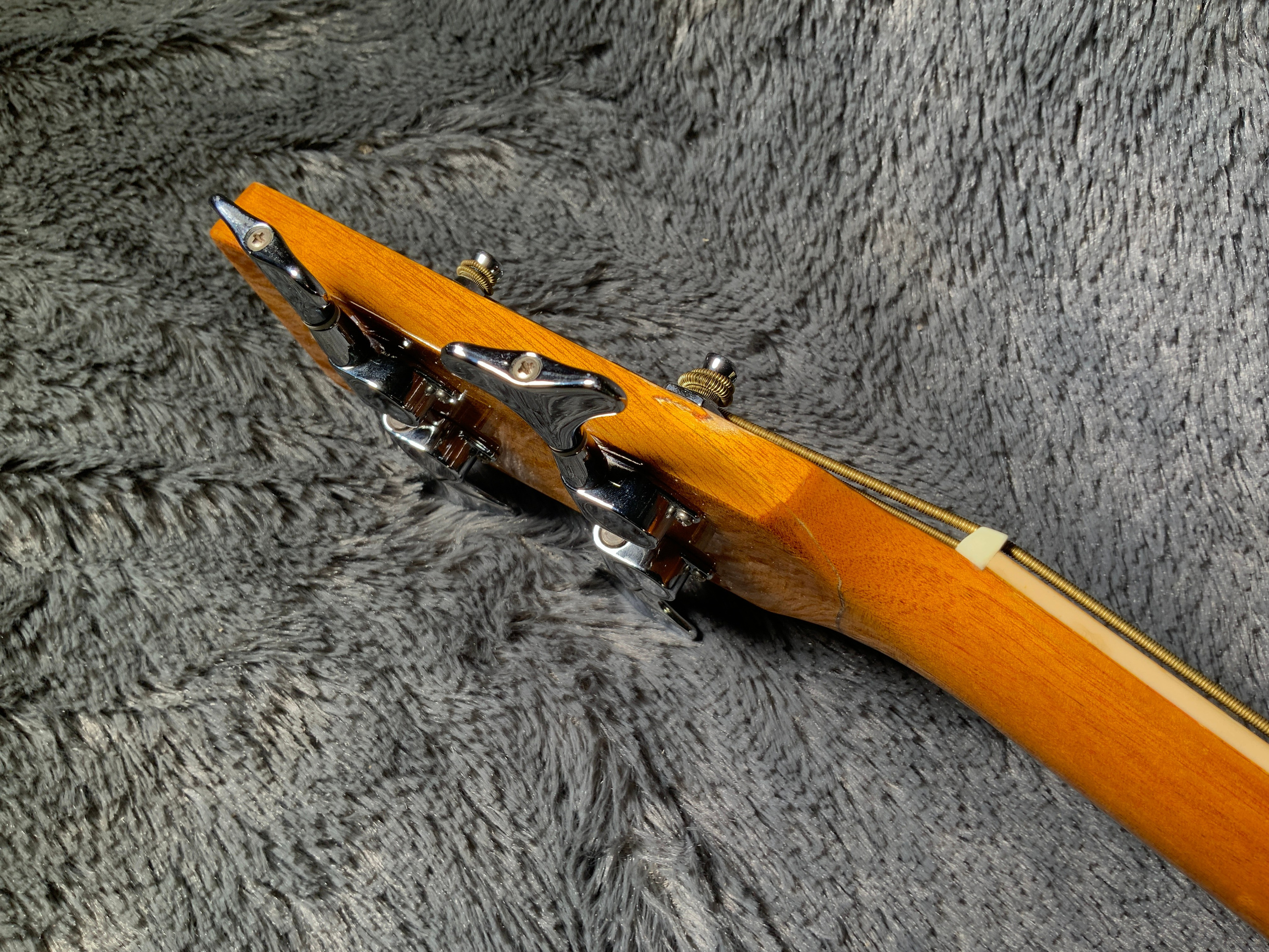 Zenn ZB22CE Hand Crafted Acoustic Bass by Classic Pro