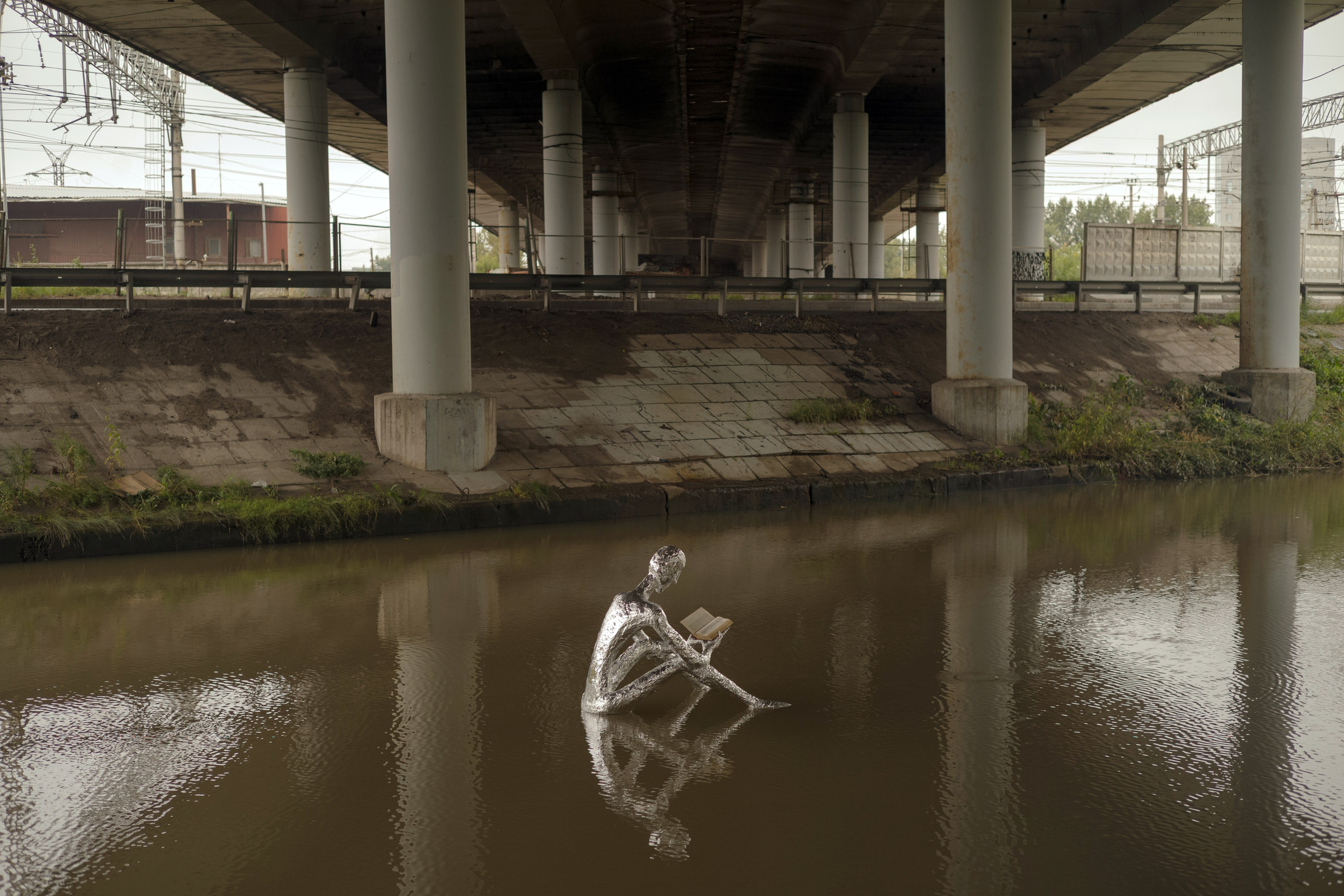 Красненькая биеннале 2025