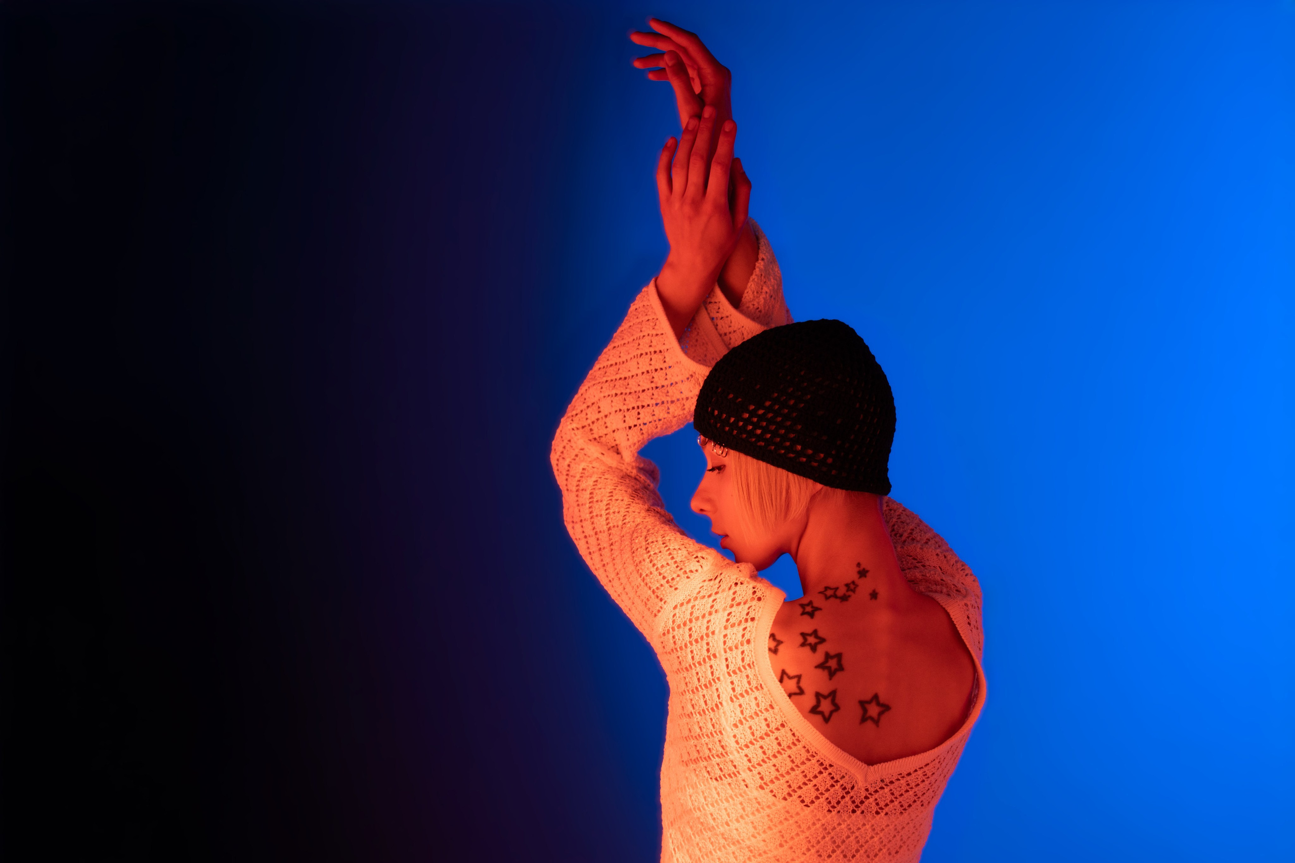 Подробный гайд по позированию для женской фотосессии. Портретный фотограф в Москве Фарид Леонов