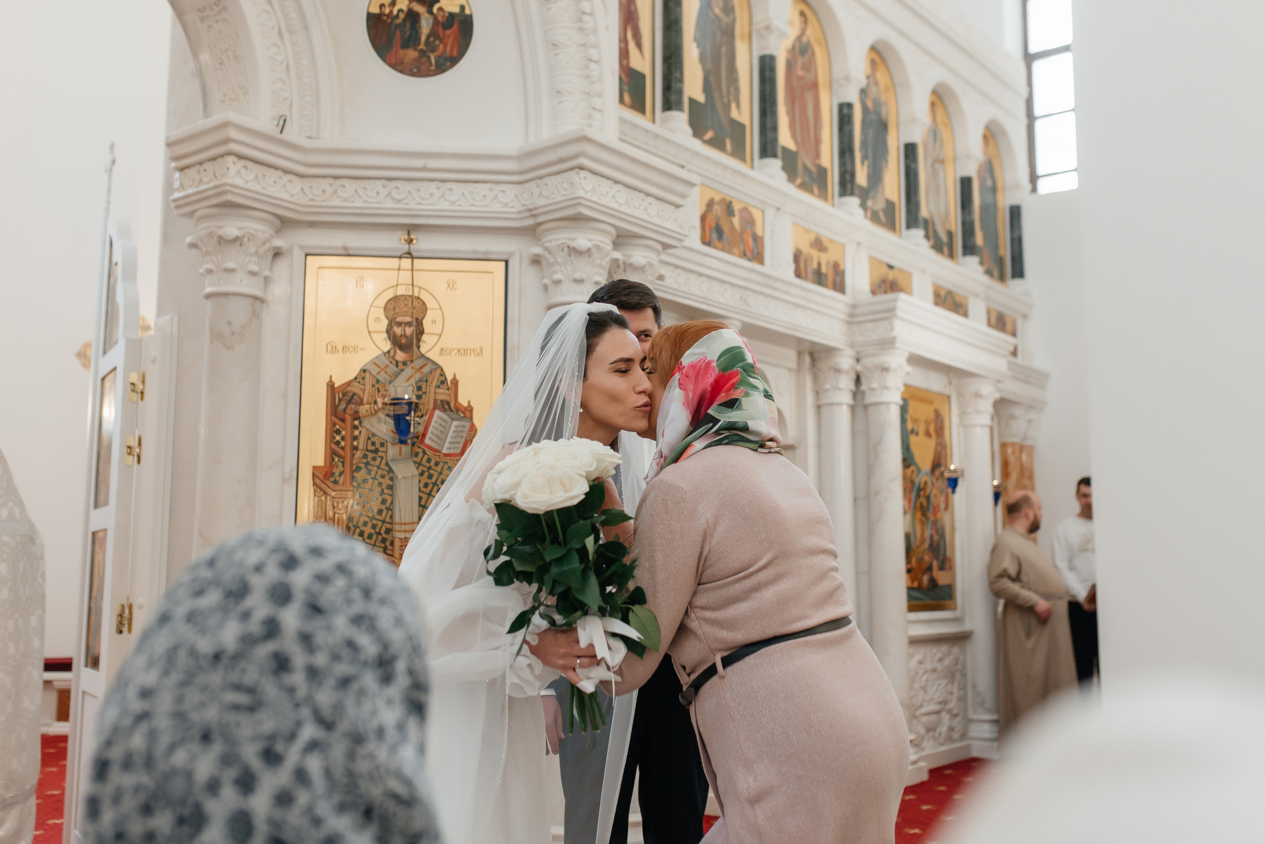 Венчание в Москве. Фото Радости. Свадебный и семейный фотограф в Москве Юлия Самойлова