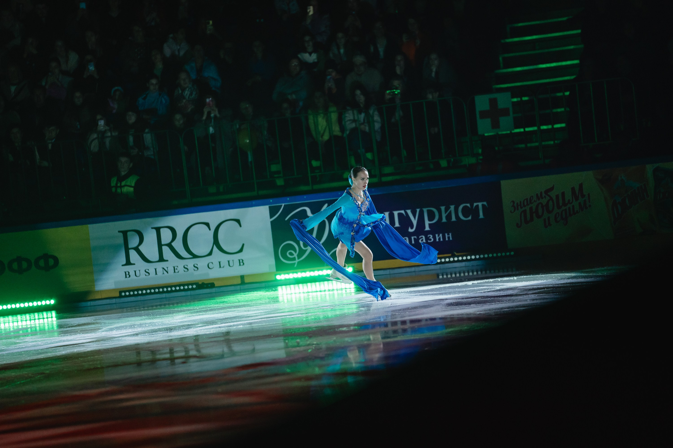 Шоу «Чемпионы на льду» в Новосибирске. Воробьева Ксения — Спортивный и танцевальный фотограф Новосибирск
