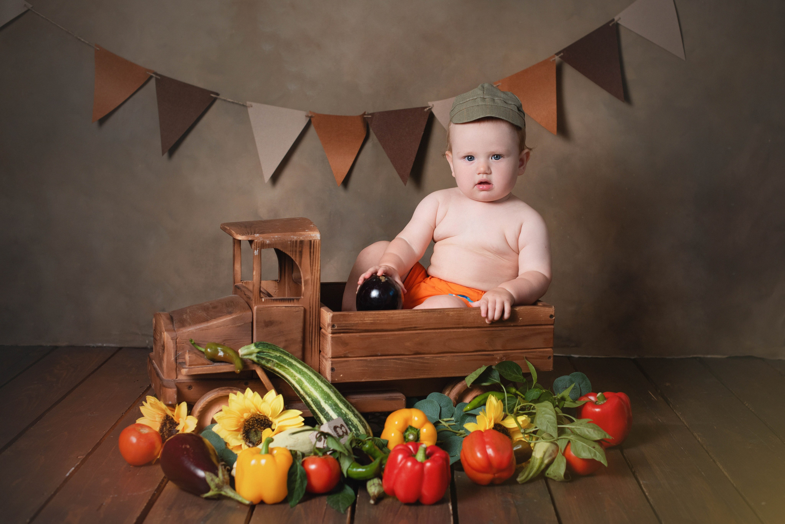 Доп. фотозоны на годики с шарами. Фотограф Новорожденных во Владивостоке Ольга Галаницкая