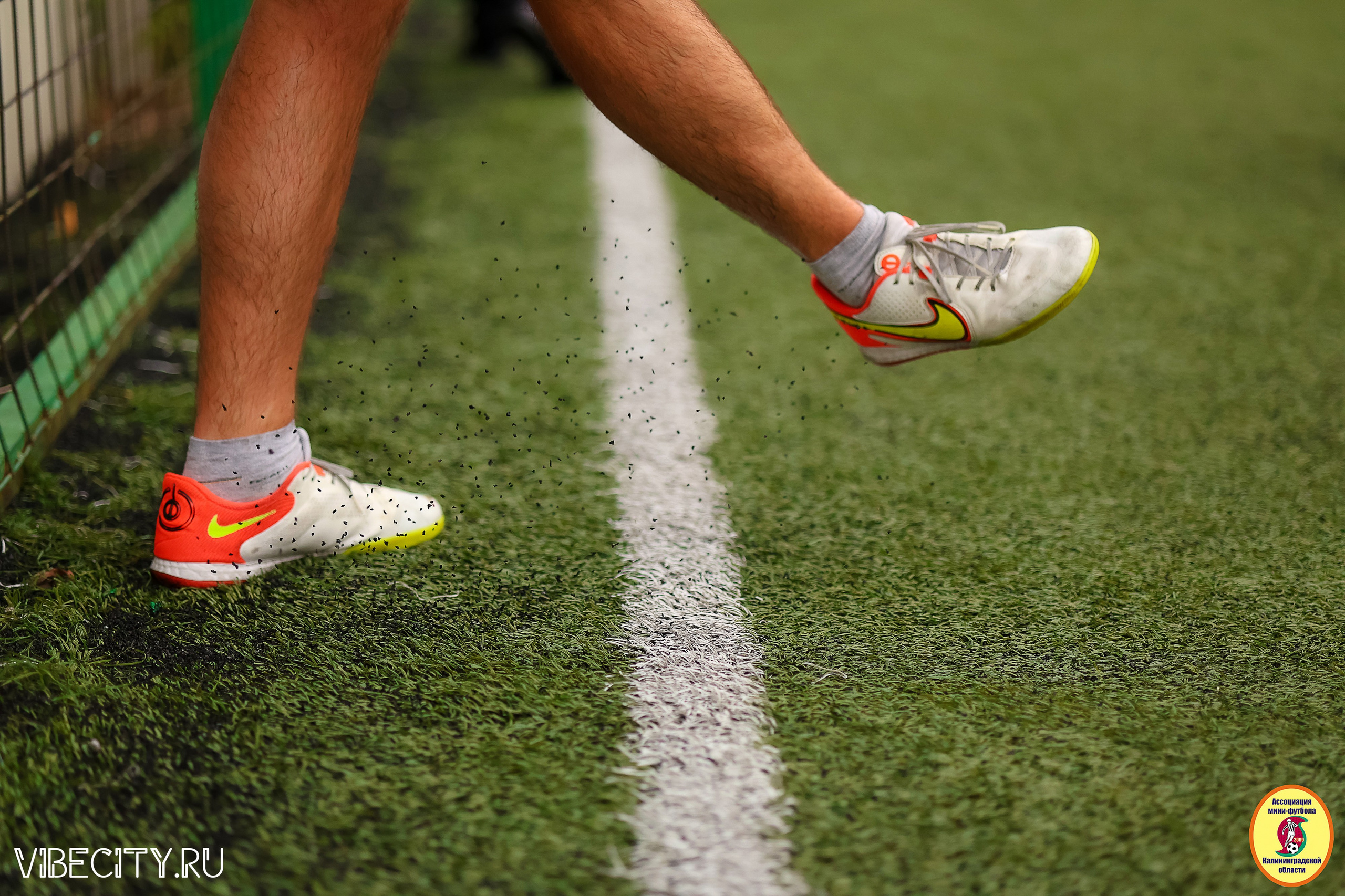 ИГРЫ МИНИ-ФУТБОЛЬНОЙ И КОРПОРАТИВНОЙ ЛИГИ. VIBECITY.RU Вайб Сити Ру Фоторепортажи Фотоотчеты Калининград