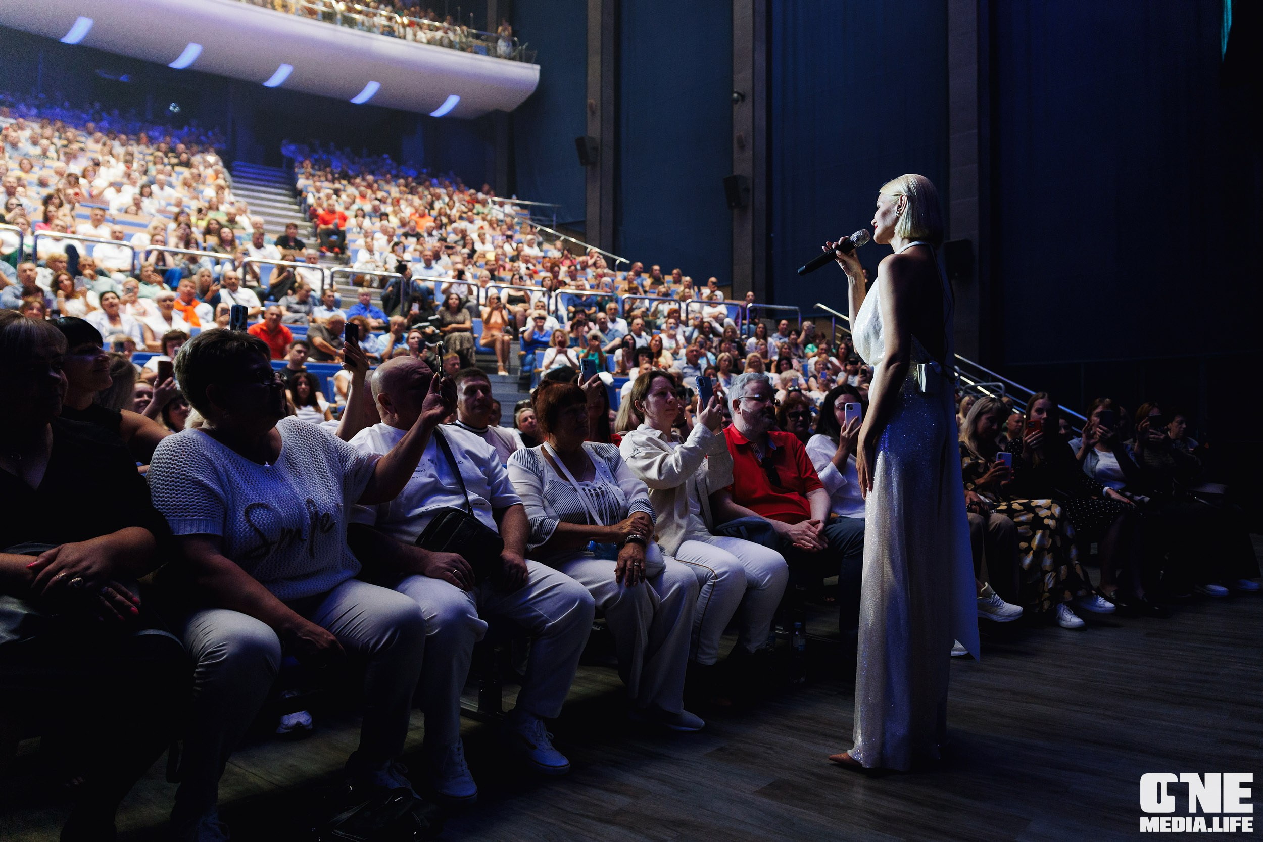 Концерт в Янтарь Холле: Ирина Круг. One Media Life: фоторепортажи, фотоотчеты с мероприятий и заведений