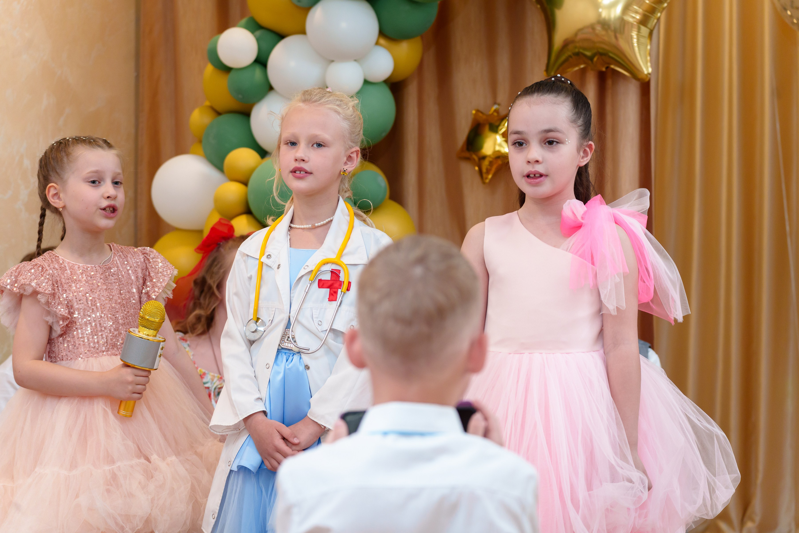 Фотосъемка утренника в Воронеже. Фотограф для семей и экспертов в г. Воронеж Ирина Круглова