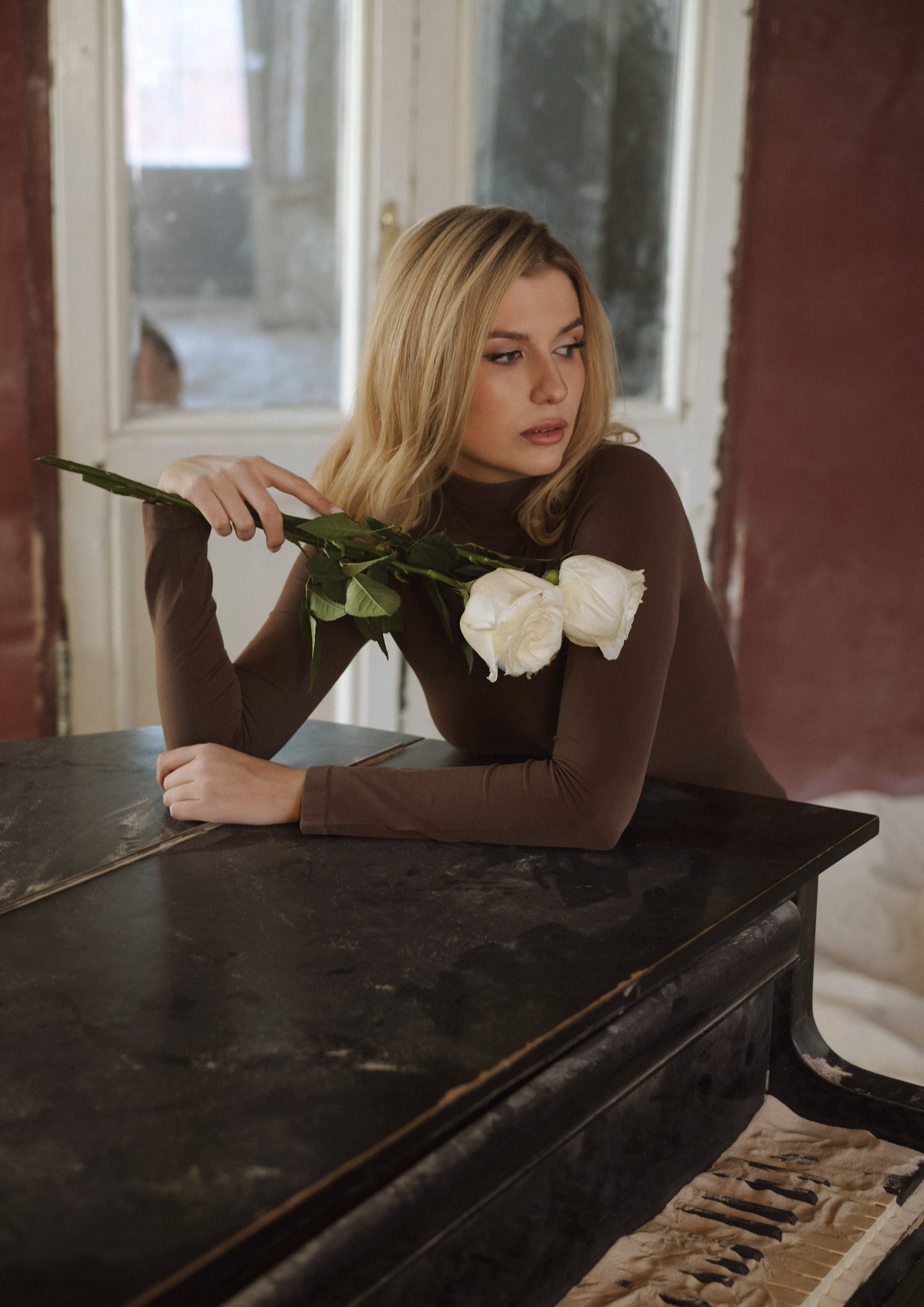 Персональная женская съемка в студии/ Irina in Saint Petersburg. Фотограф Полина Гольдис