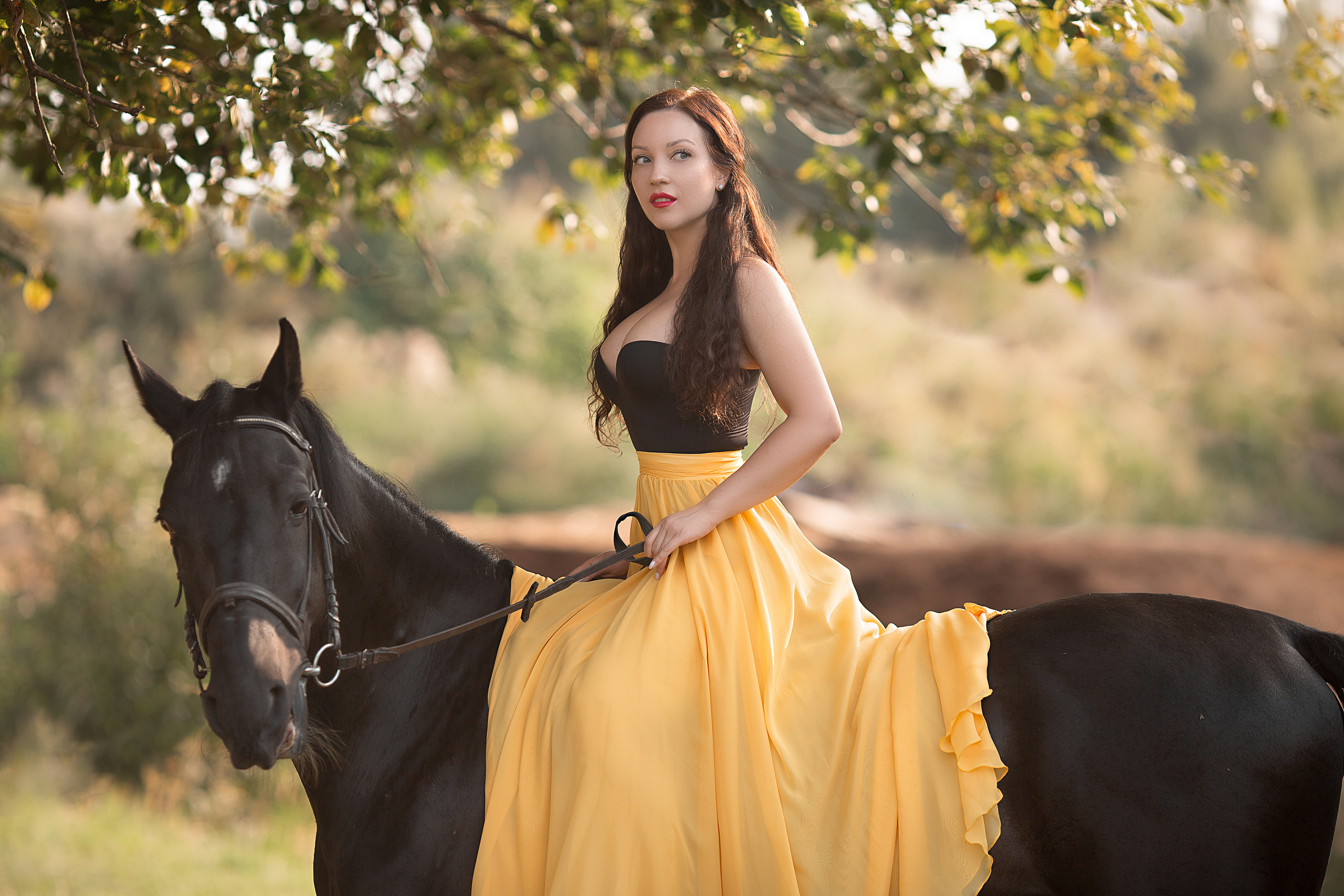 Фотосессия Светланы и Барса. Фотосессия с лошадьми в Нижнем Новгороде