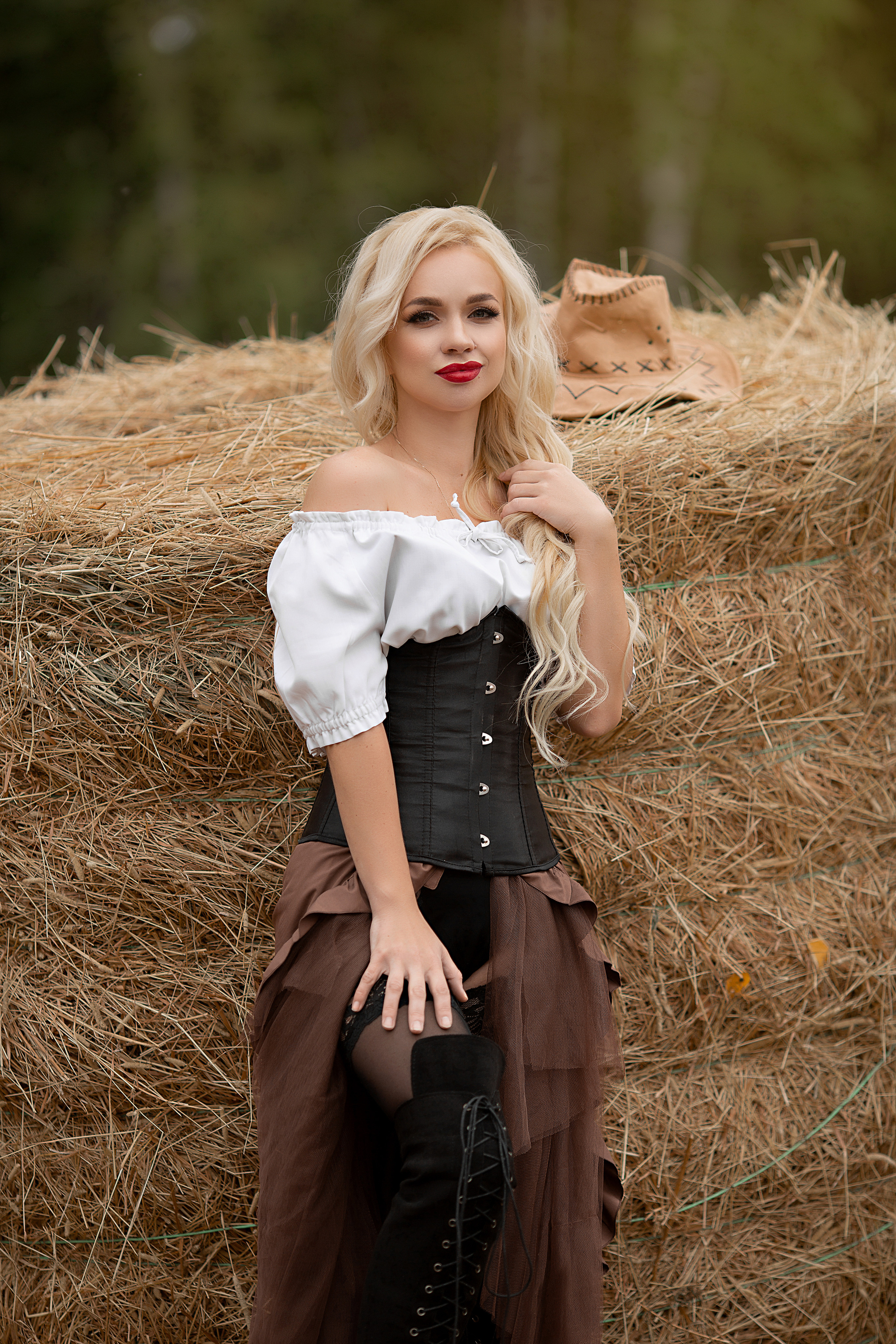 Фотосессия Тани и Воробушка. Фотосессия с лошадьми в Нижнем Новгороде