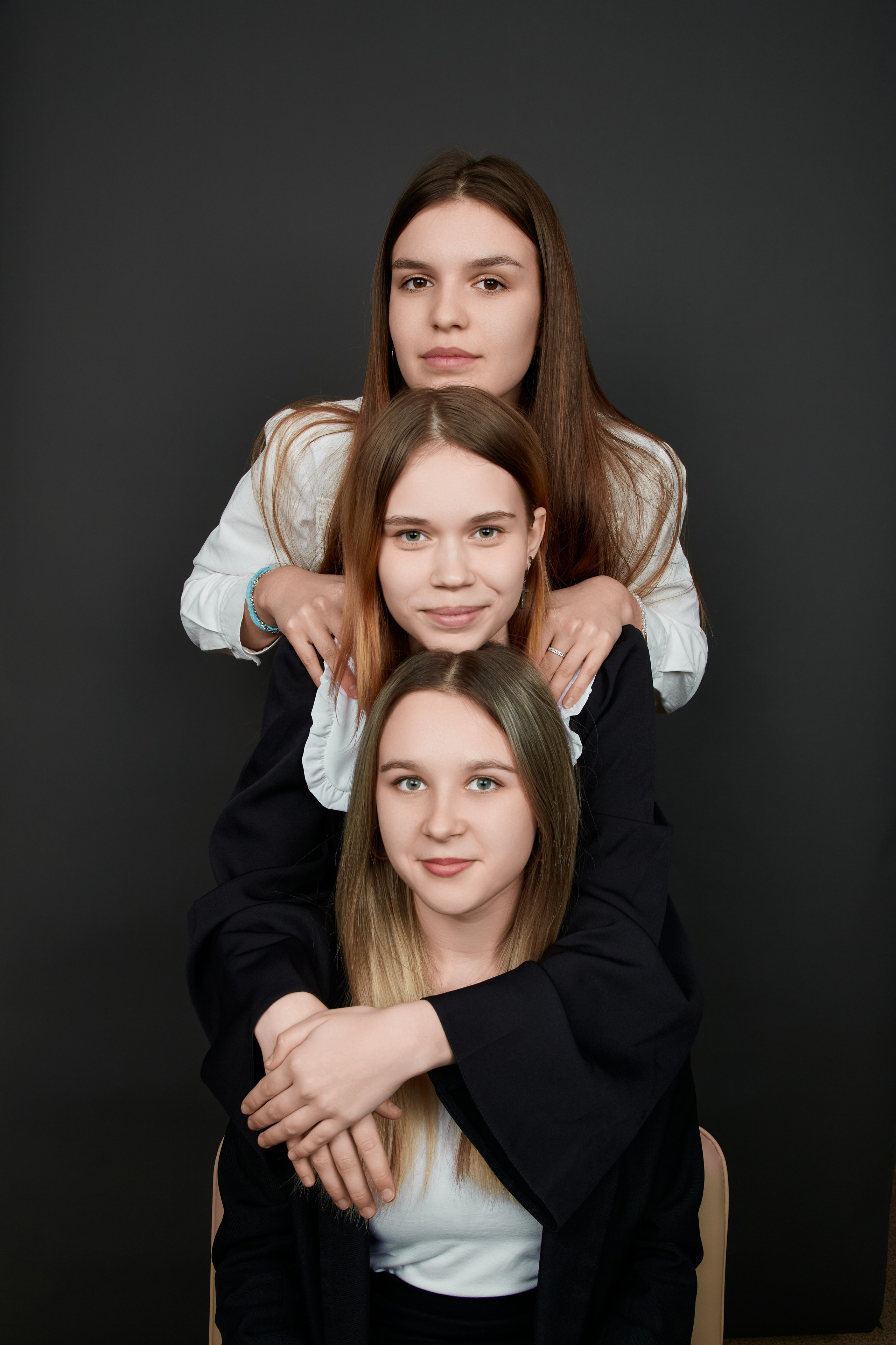 Новые школьные альбомы. Фотограф Вадим Бердник