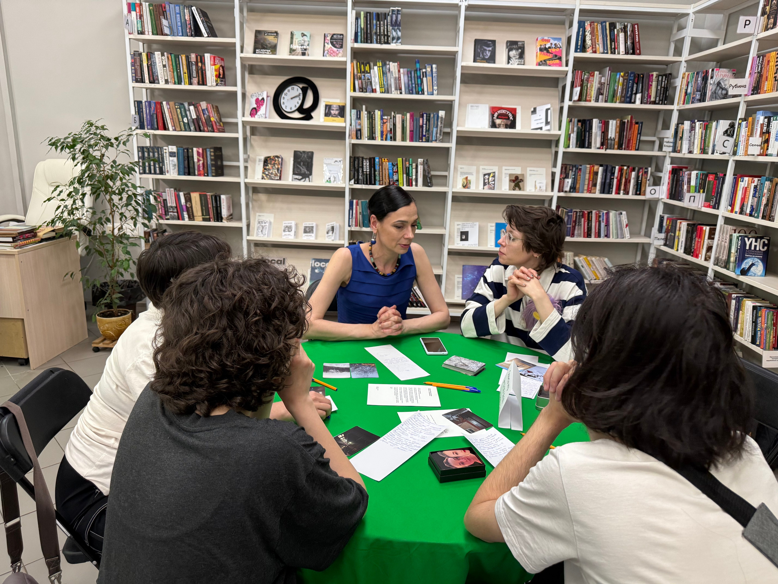 «Жердёла», зин-фестиваль, 24–25 мая, музей-библиотека Н. Ф. Фёдорова, Москва. Лера Круглова