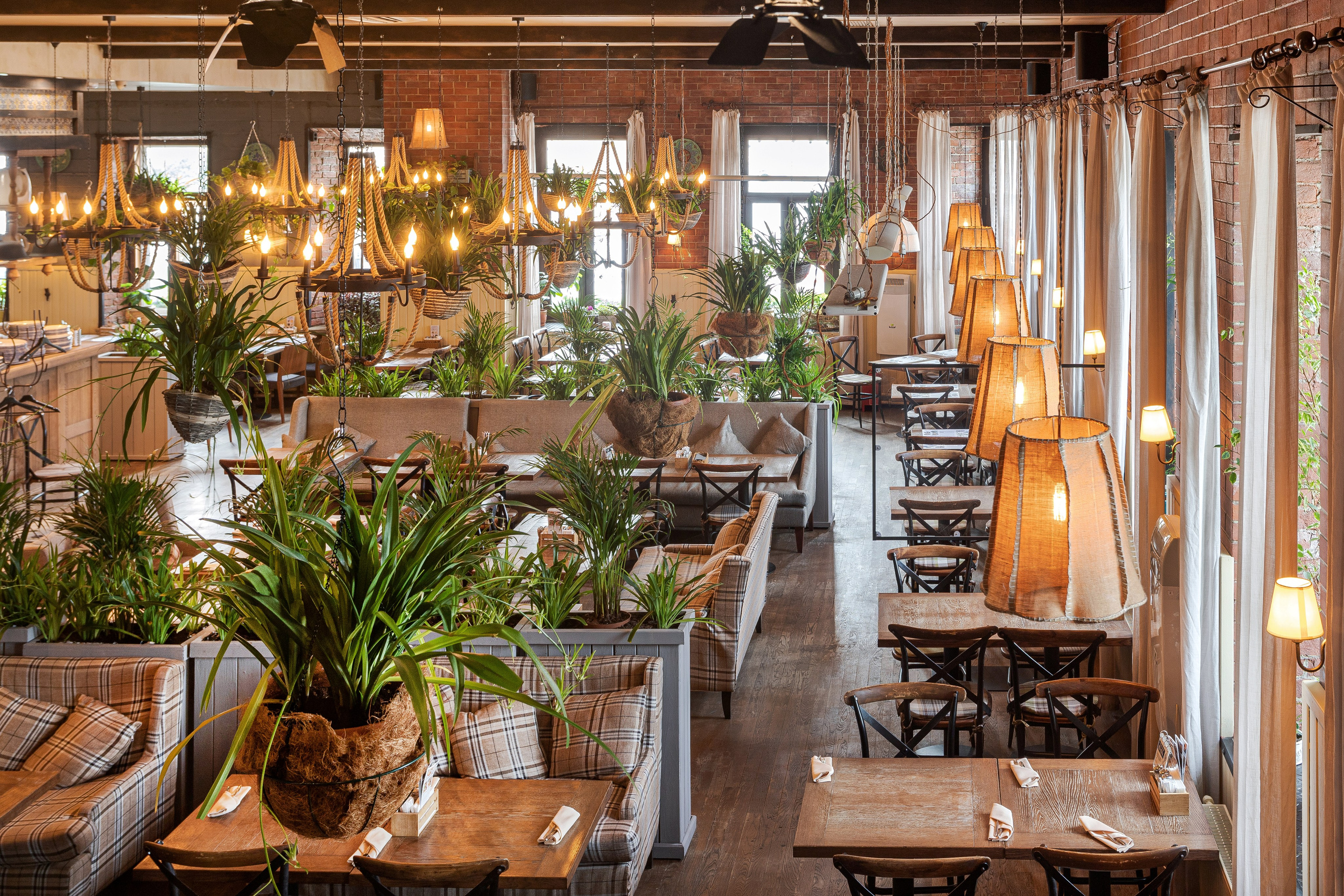 Съёмка для ресторанов: интерьер, меню и фуд-контент | Фото и видео для ресторанов | ZPROD. Фото и видеосъемка | продакшн студия ZPROD