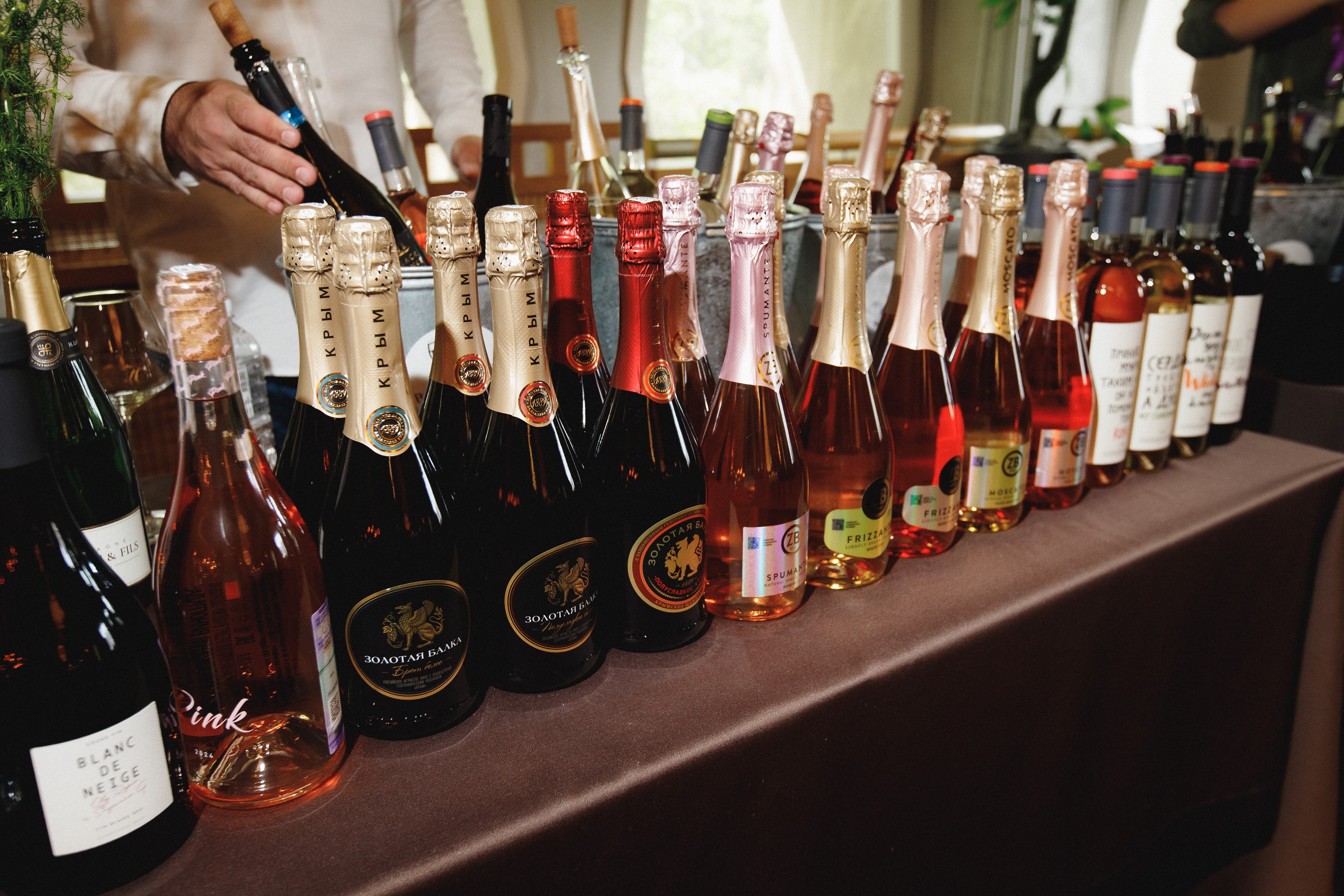 ФЕСТИВАЛЬ РОССИЙСКОГО ВИНА. СВОИ. ФОТООТЧЕТЫ-СОБЫТИЯ-МЕСТА