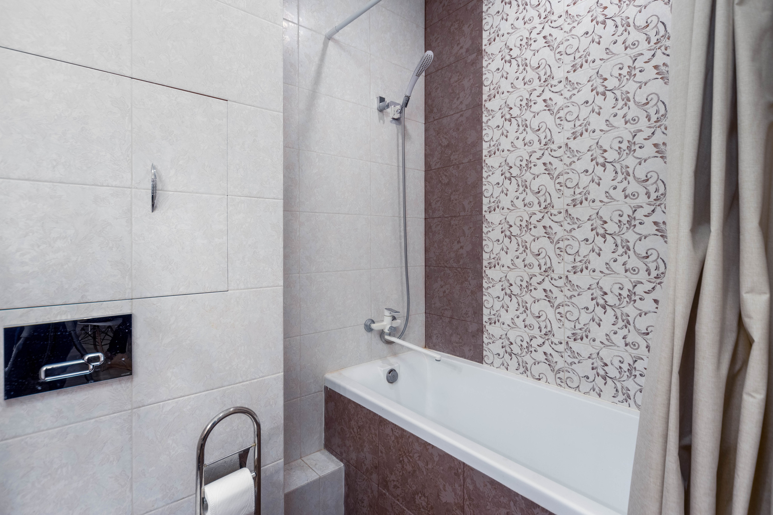 Зона ванной в санузле в трехкомнатной квартире в Минске