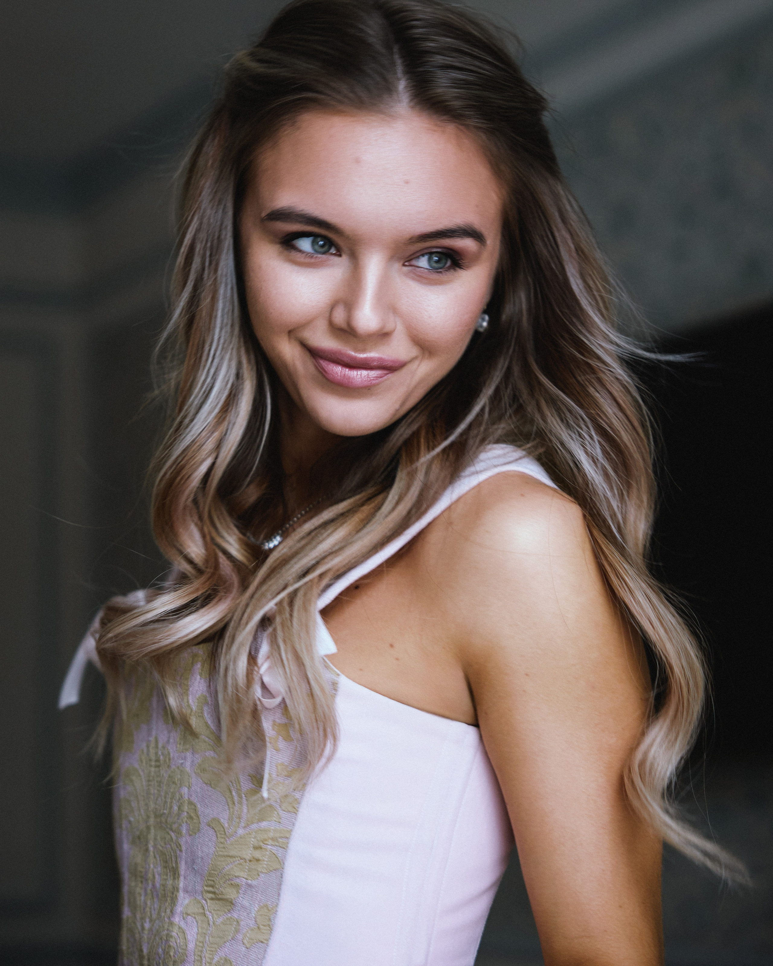 PERSONAL & CREATIVE. VERONIKA TIKHOMIROVA | PHOTOGRAPHER