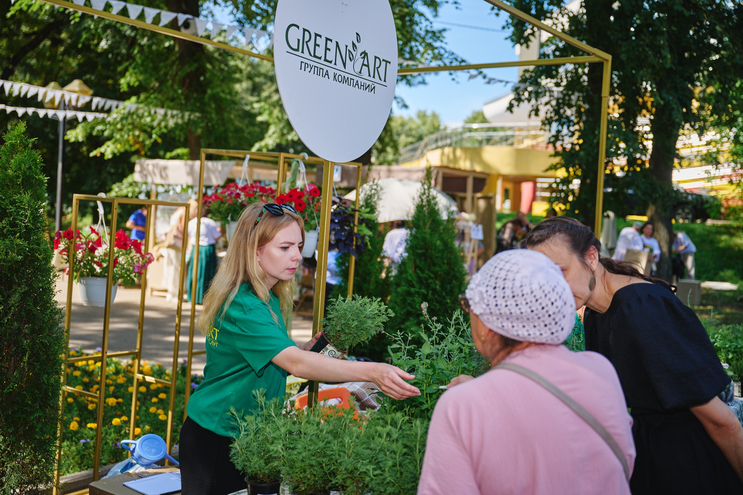 Ива фест 2025. Фотограф в Иваново: Каталожная съемка одежды и постельного белья, Wildberries