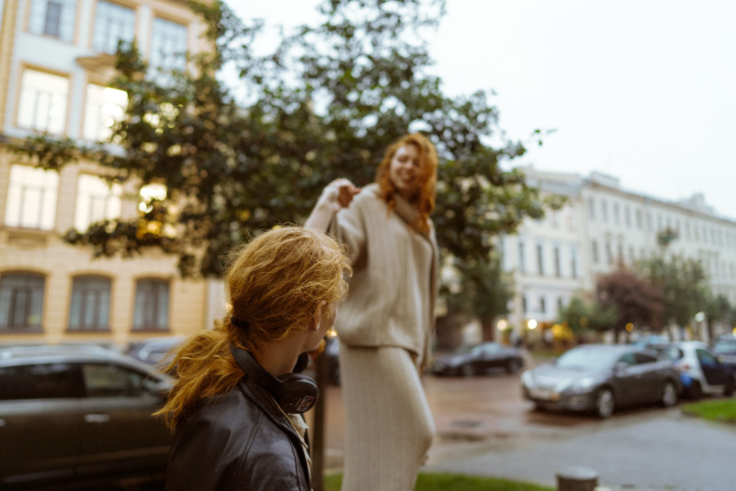 Взгляд через плечо: городская романтика