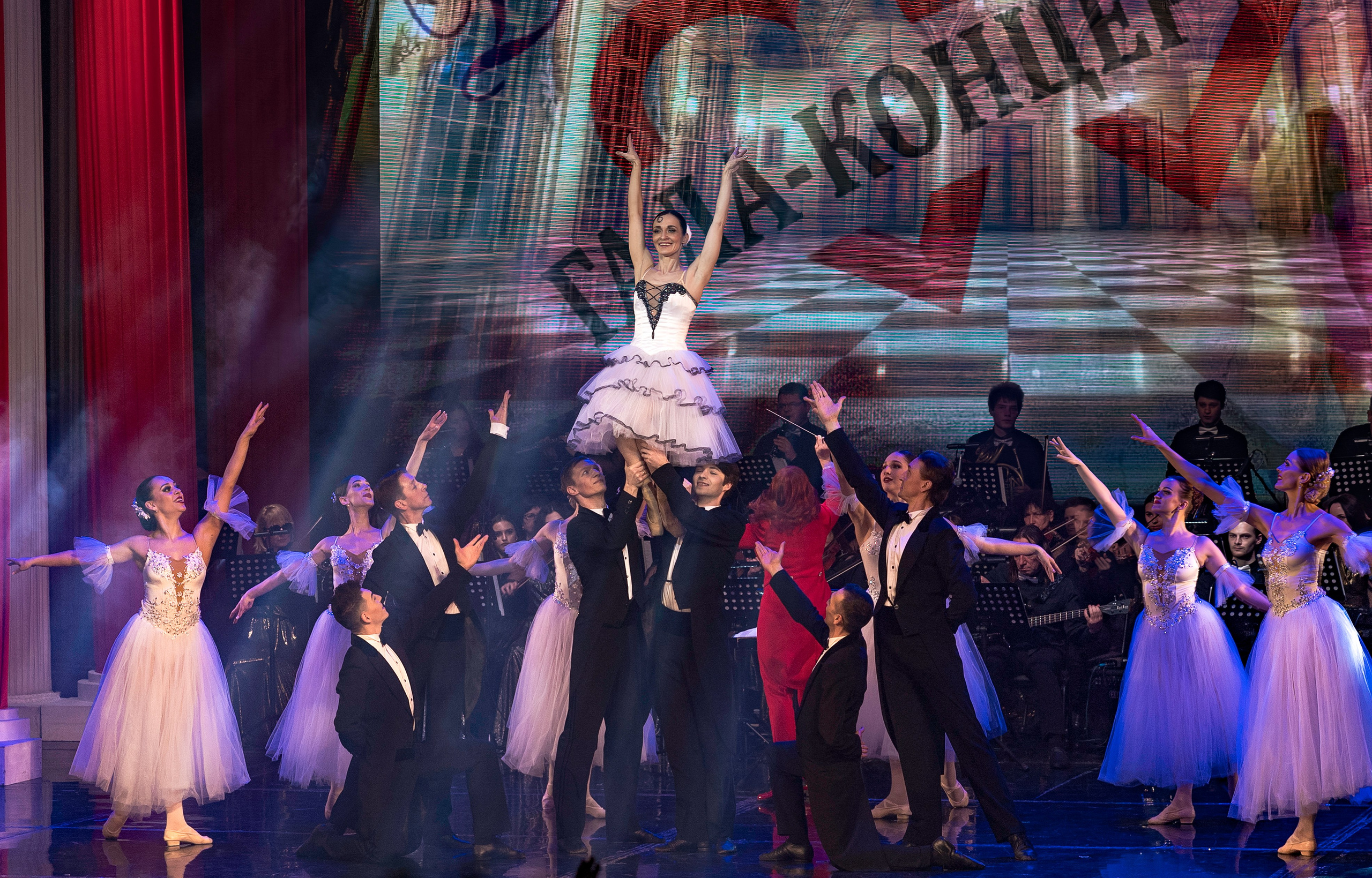 Репортаж в г. Симферополе для примы-балерины музыкального театра Мари. Виктория Беник