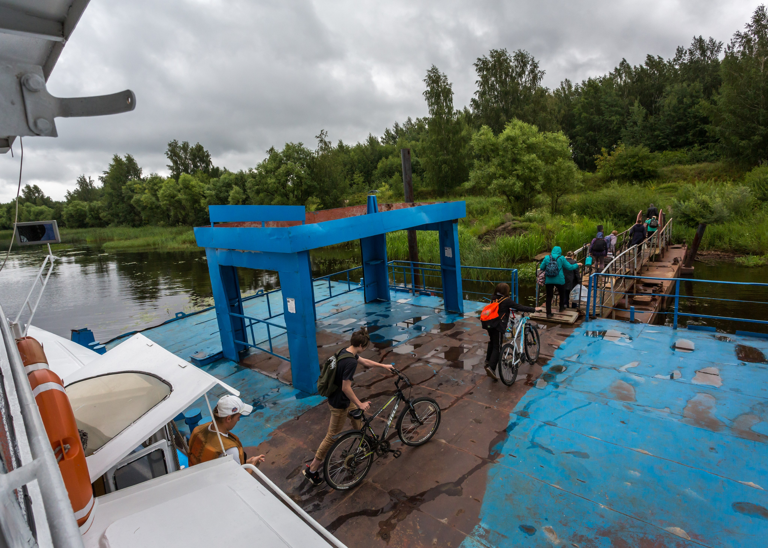 КАПИТАН МАРИНА. Контакты