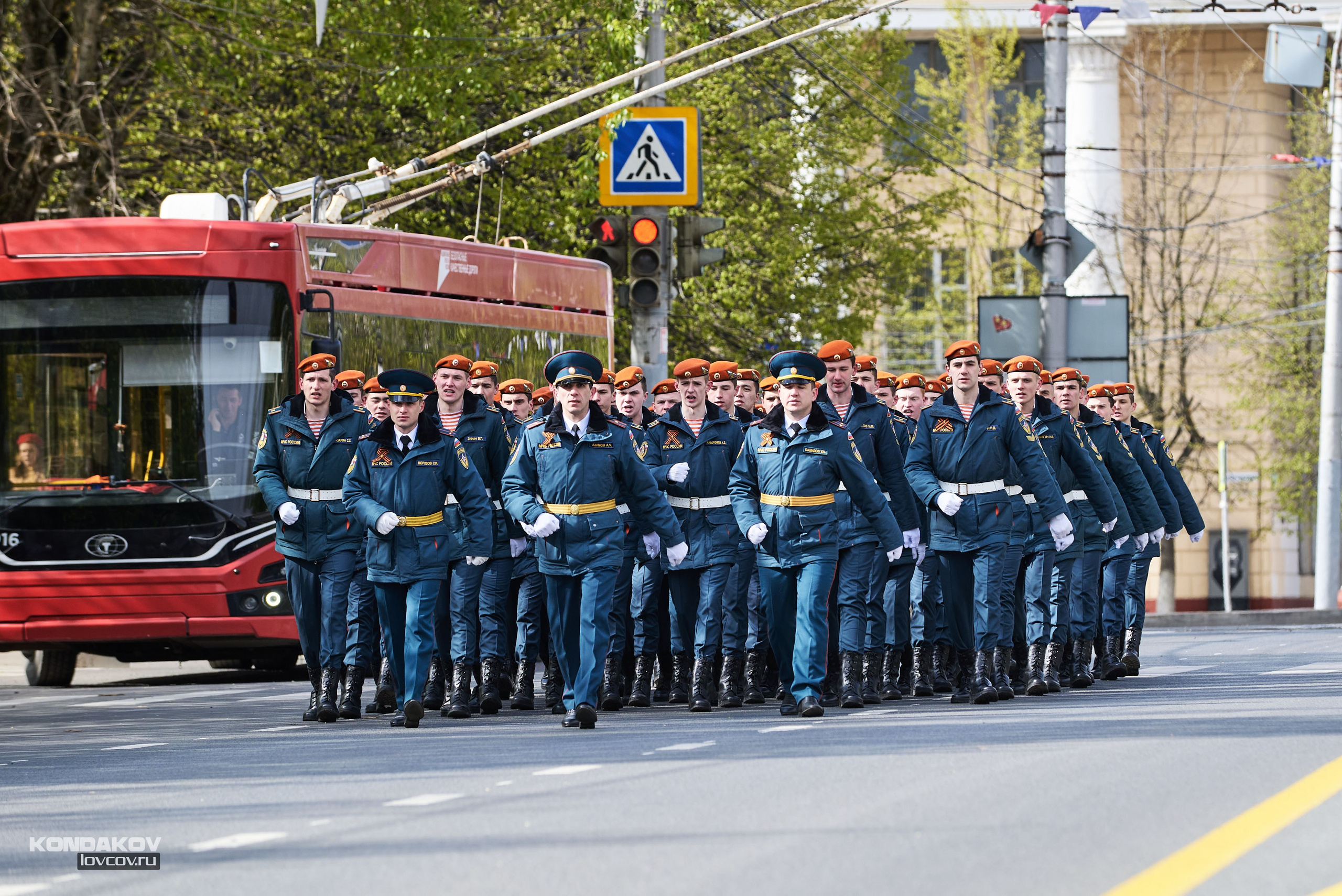 Парад в честь празднования День Победы 9 мая 2024 года в городе Иваново