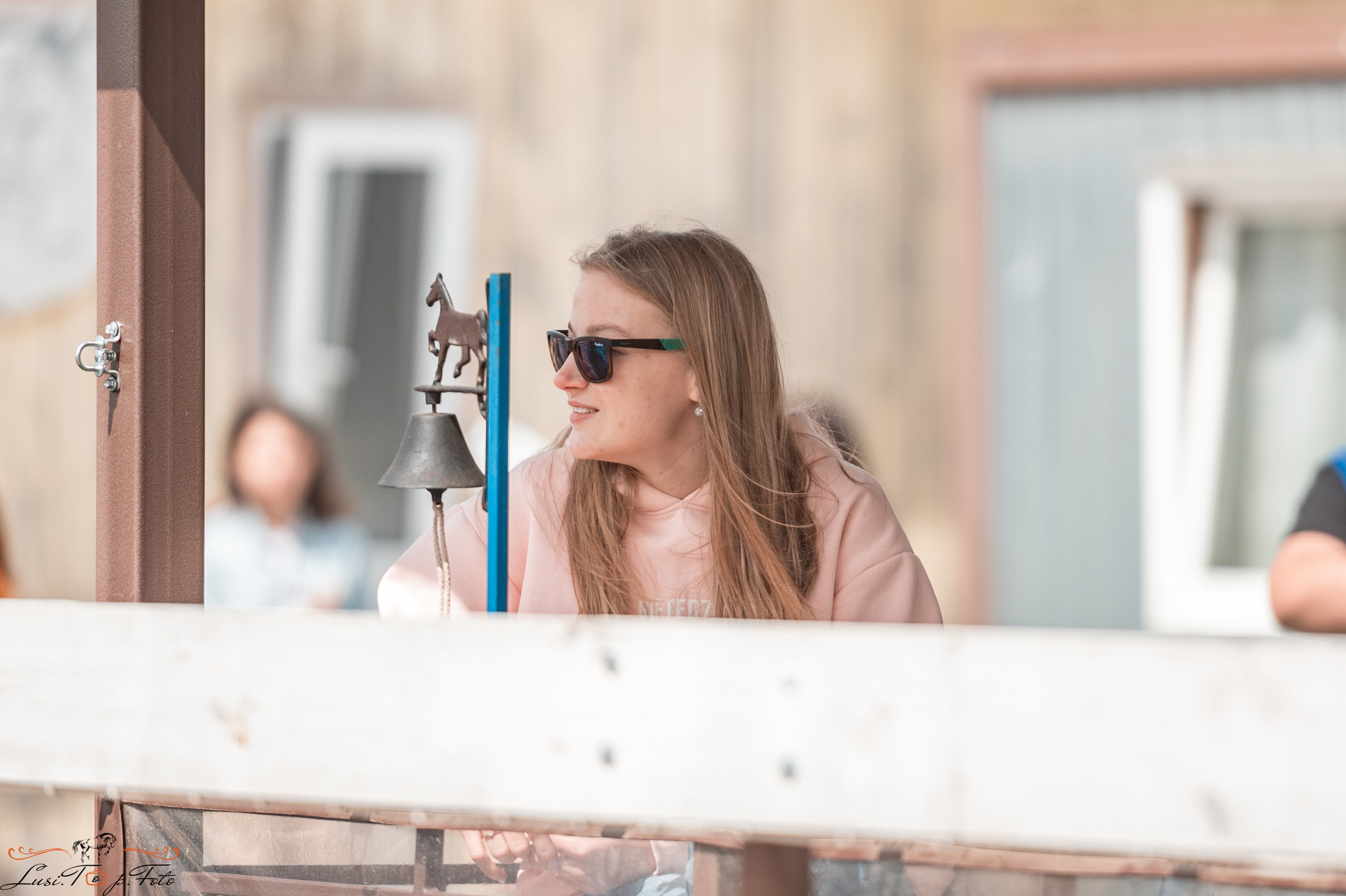 КК Резвая открытая тренировка, летний кубок. Конный и фотограф с животными в Твери Топталова Люся