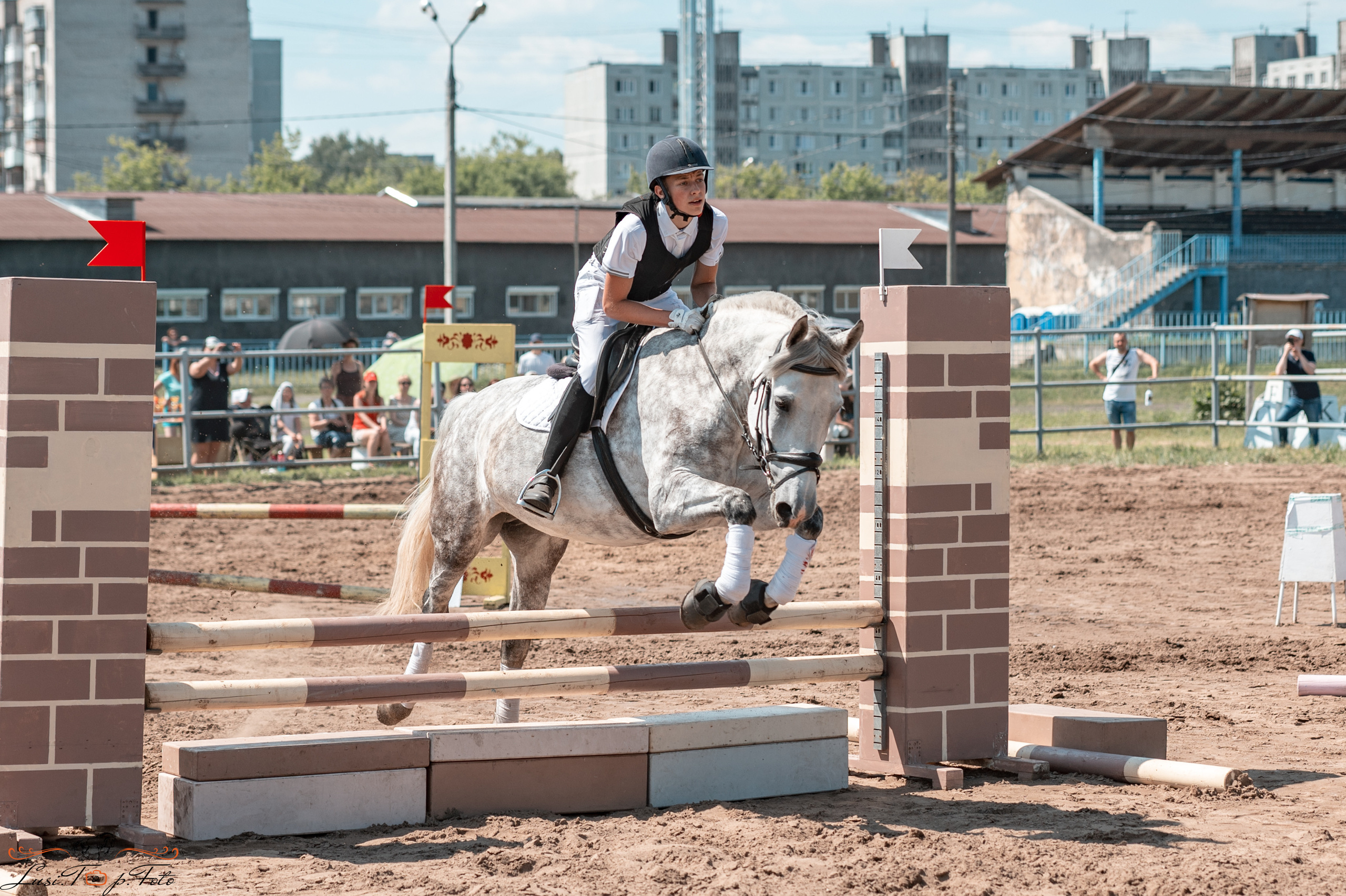 Областной турнир по конкуру КСЦ им. Натальи Серовой. Конный и фотограф с животными в Твери Топталова Люся