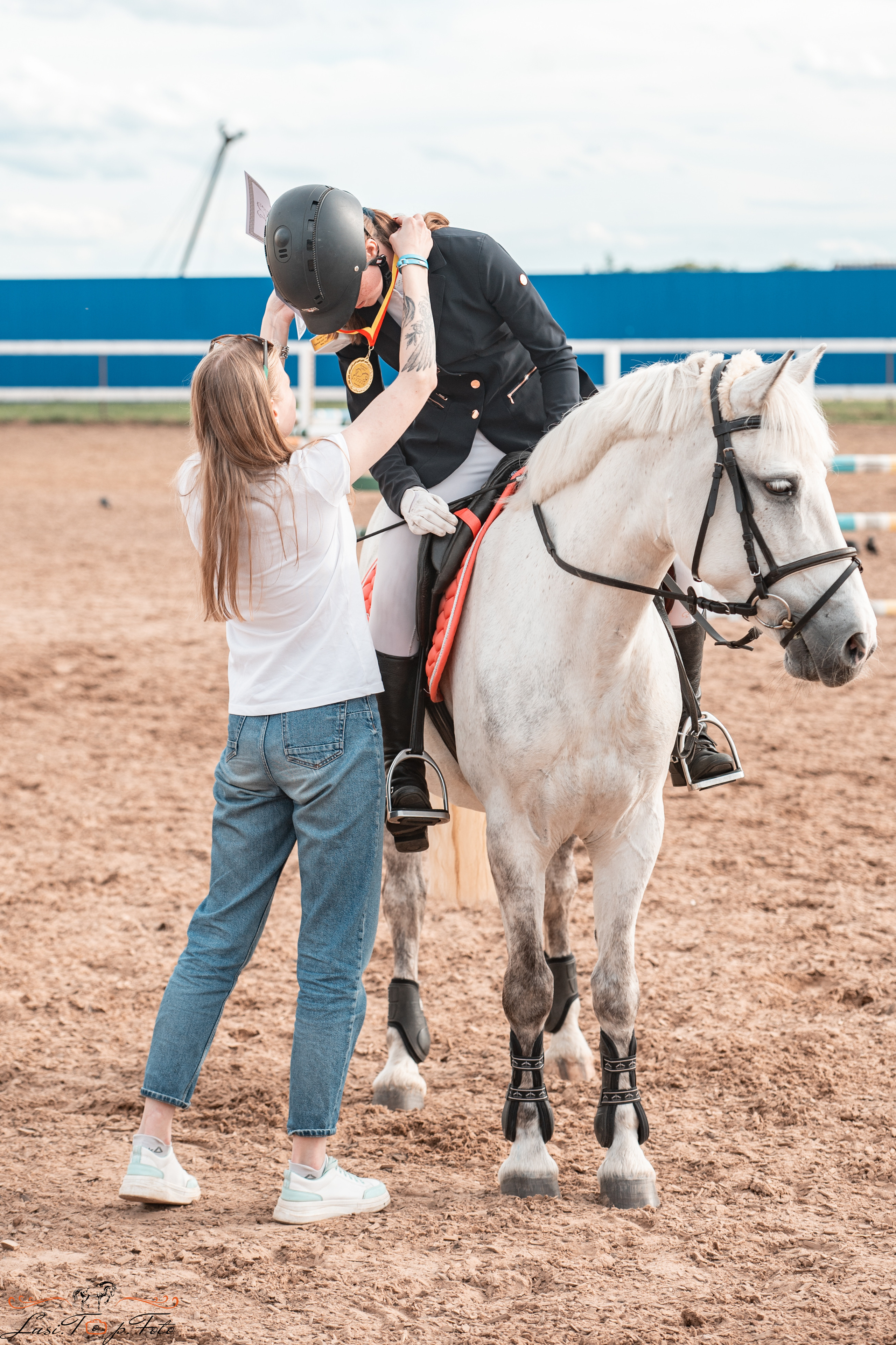 КК Резвая открытая тренировка, летний кубок. Конный и фотограф с животными в Твери Топталова Люся