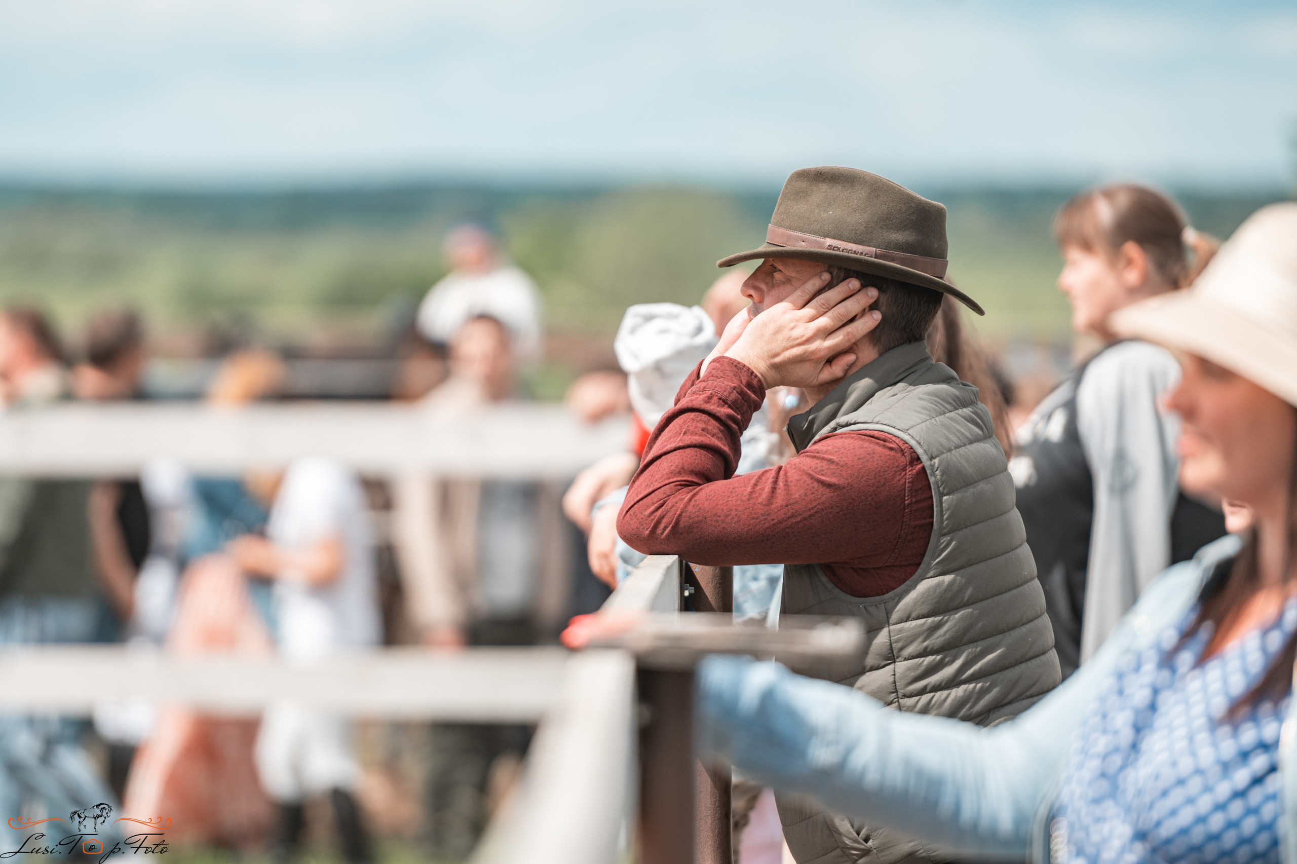 КК Резвая открытая тренировка, летний кубок. Конный и фотограф с животными в Твери Топталова Люся
