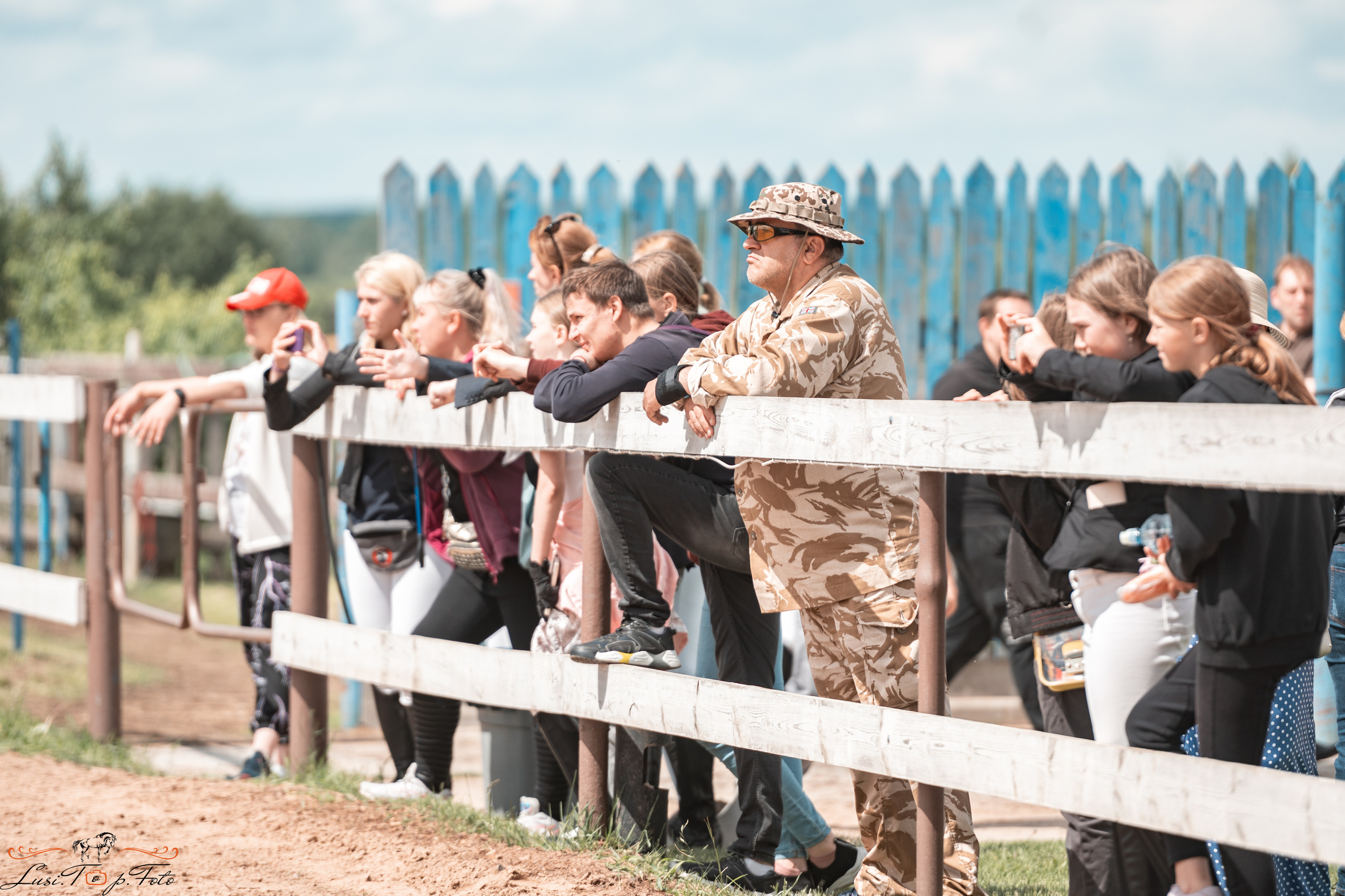 КК Резвая открытая тренировка, летний кубок. Конный и фотограф с животными в Твери Топталова Люся