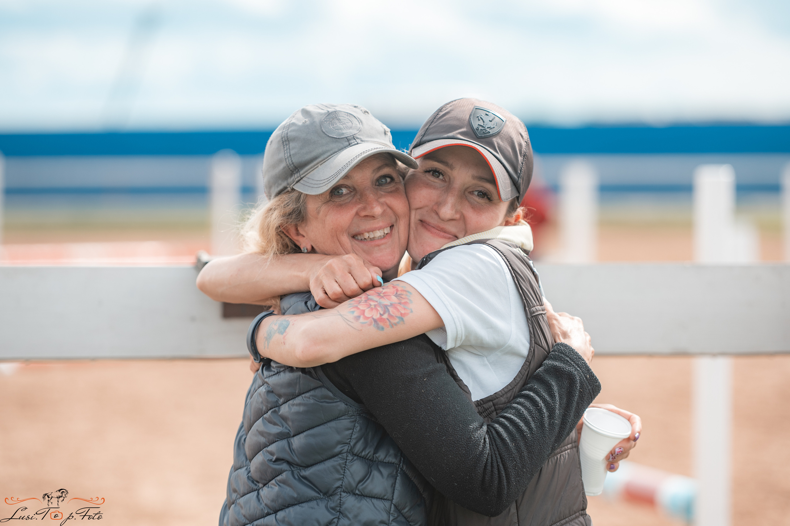 КК Резвая открытая тренировка, летний кубок. Конный и фотограф с животными в Твери Топталова Люся