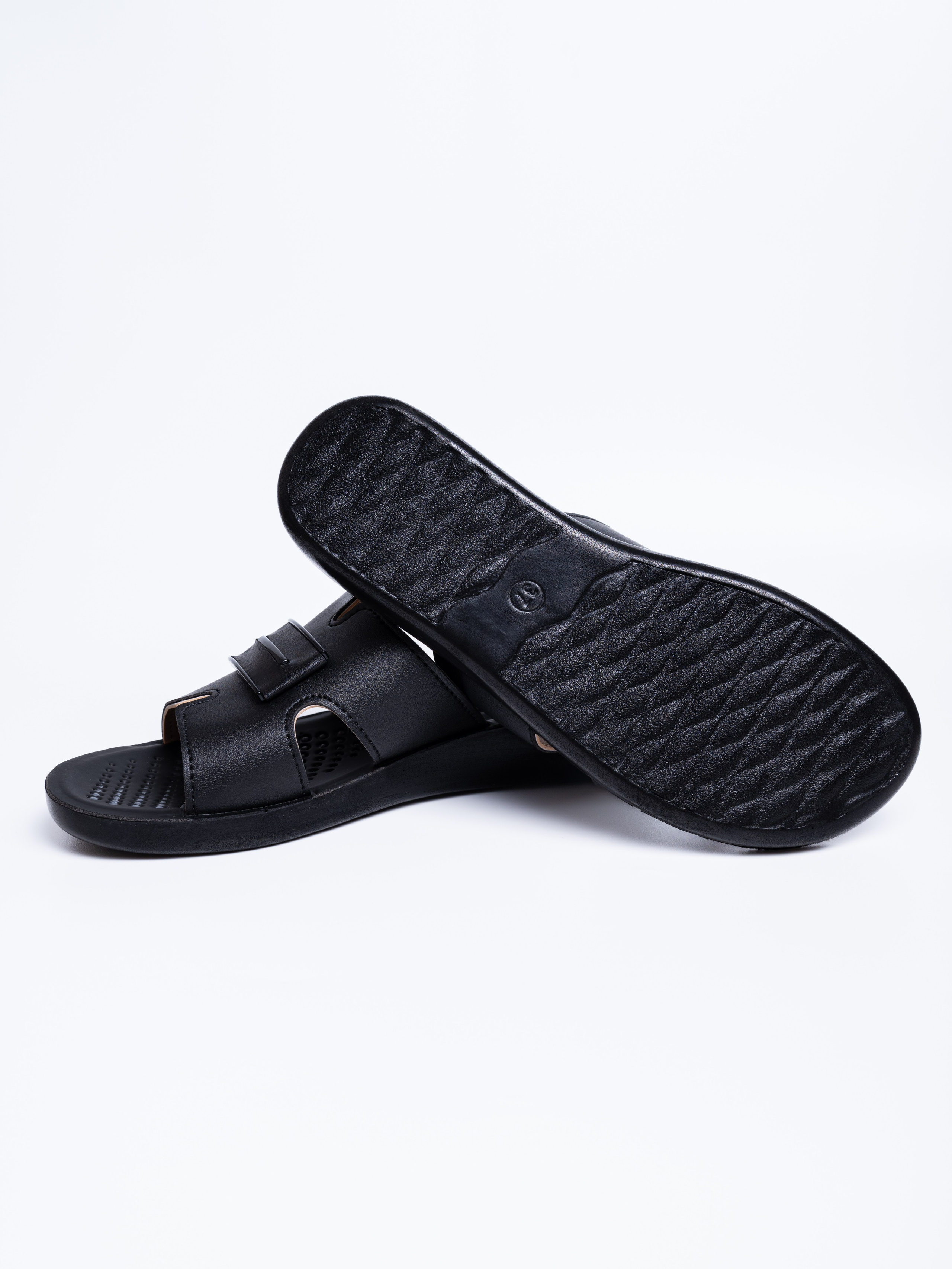 Тапочки. Предметный фотограф, фото для маркетплейсов Пятигорск, КМВ