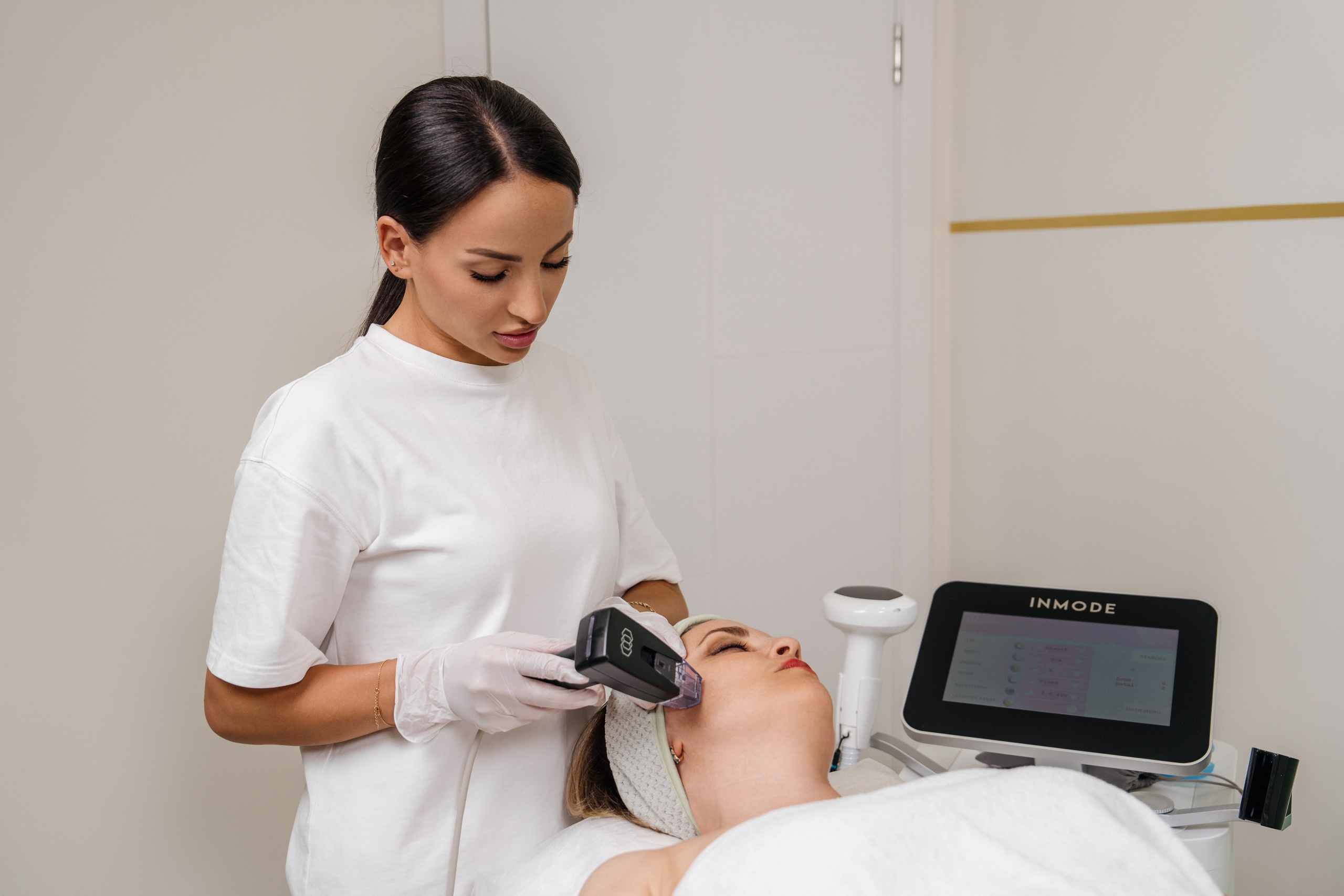 Клиника косметологии СЭТ. Святослав Буньков | фотограф