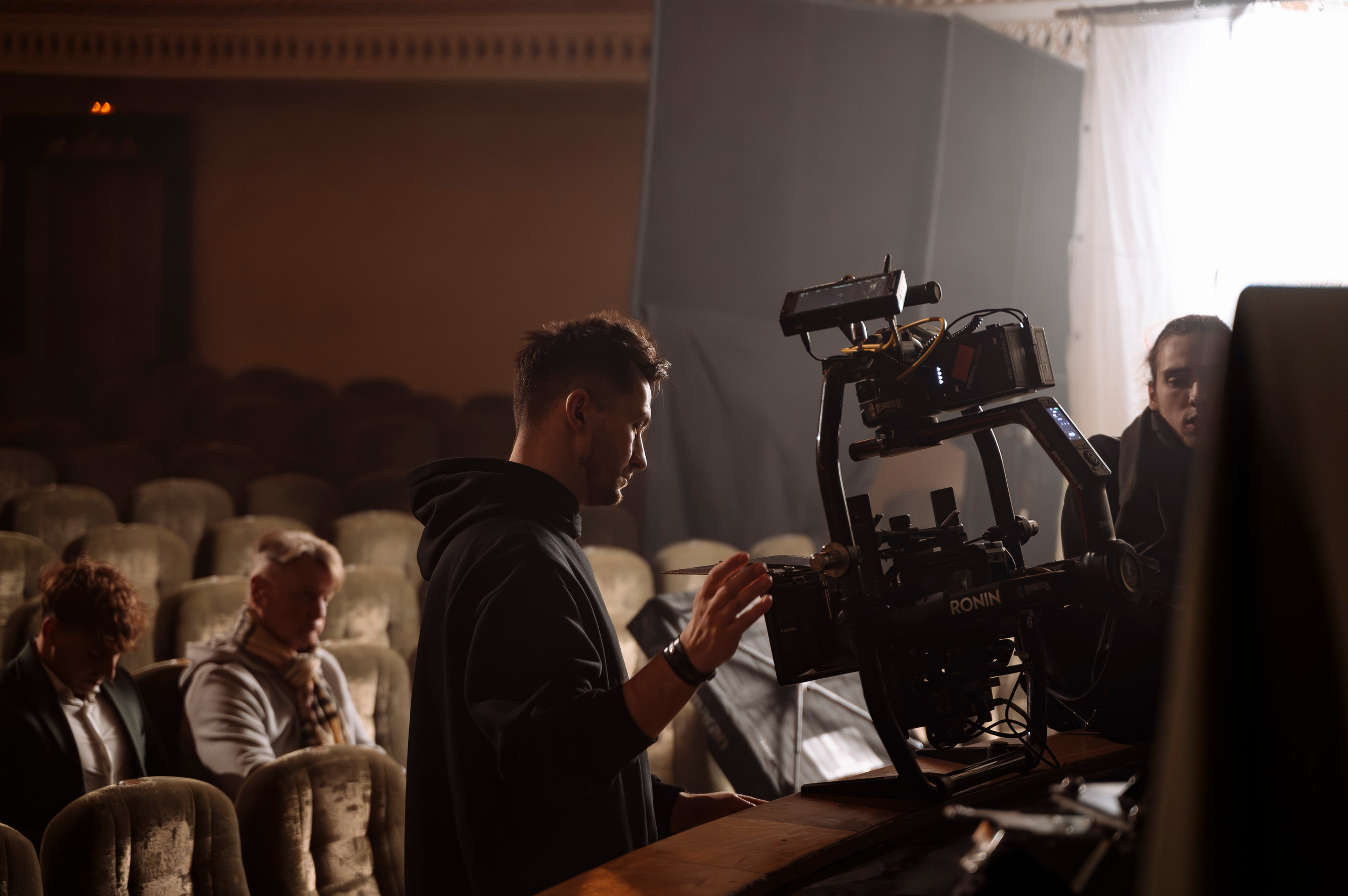 Съемка мероприятия, съемка дня рождения, съемка корпоратива и праздников, съемка бэкстейдж, фотограф Ольга Шаповалова, съемка выпускного, Минск, беларусь