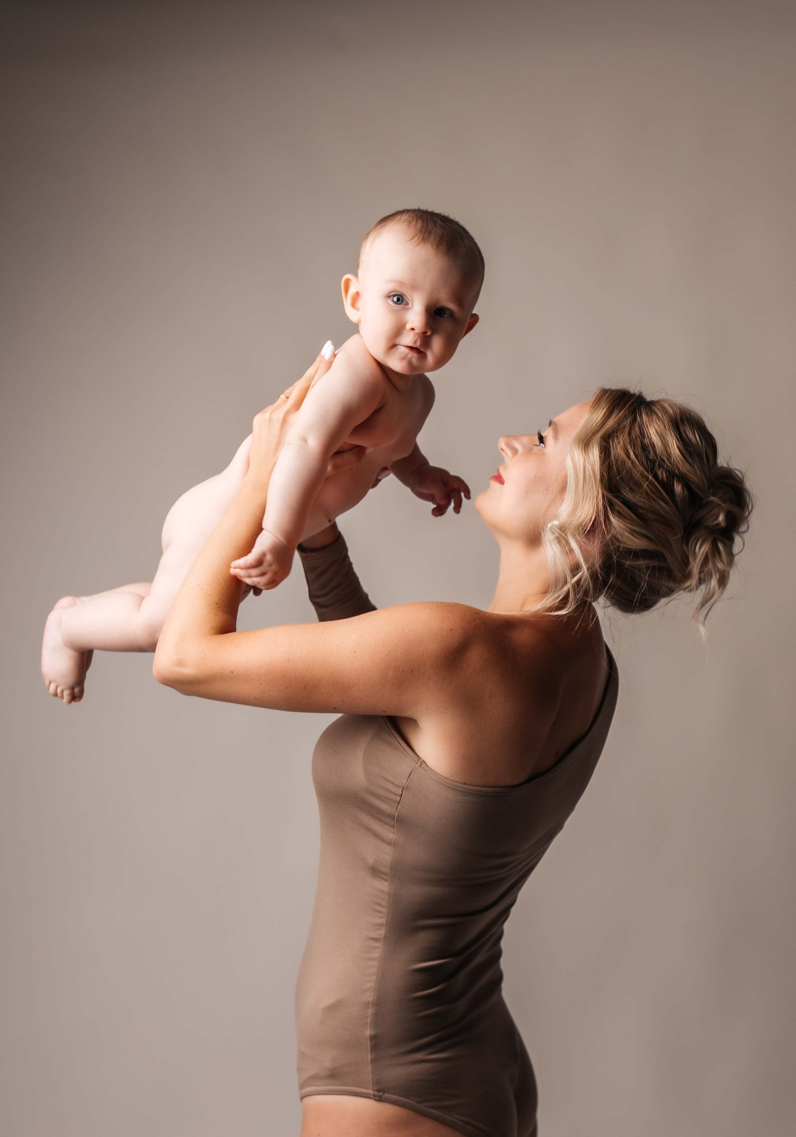 Купальник бежевый, размер 42-44