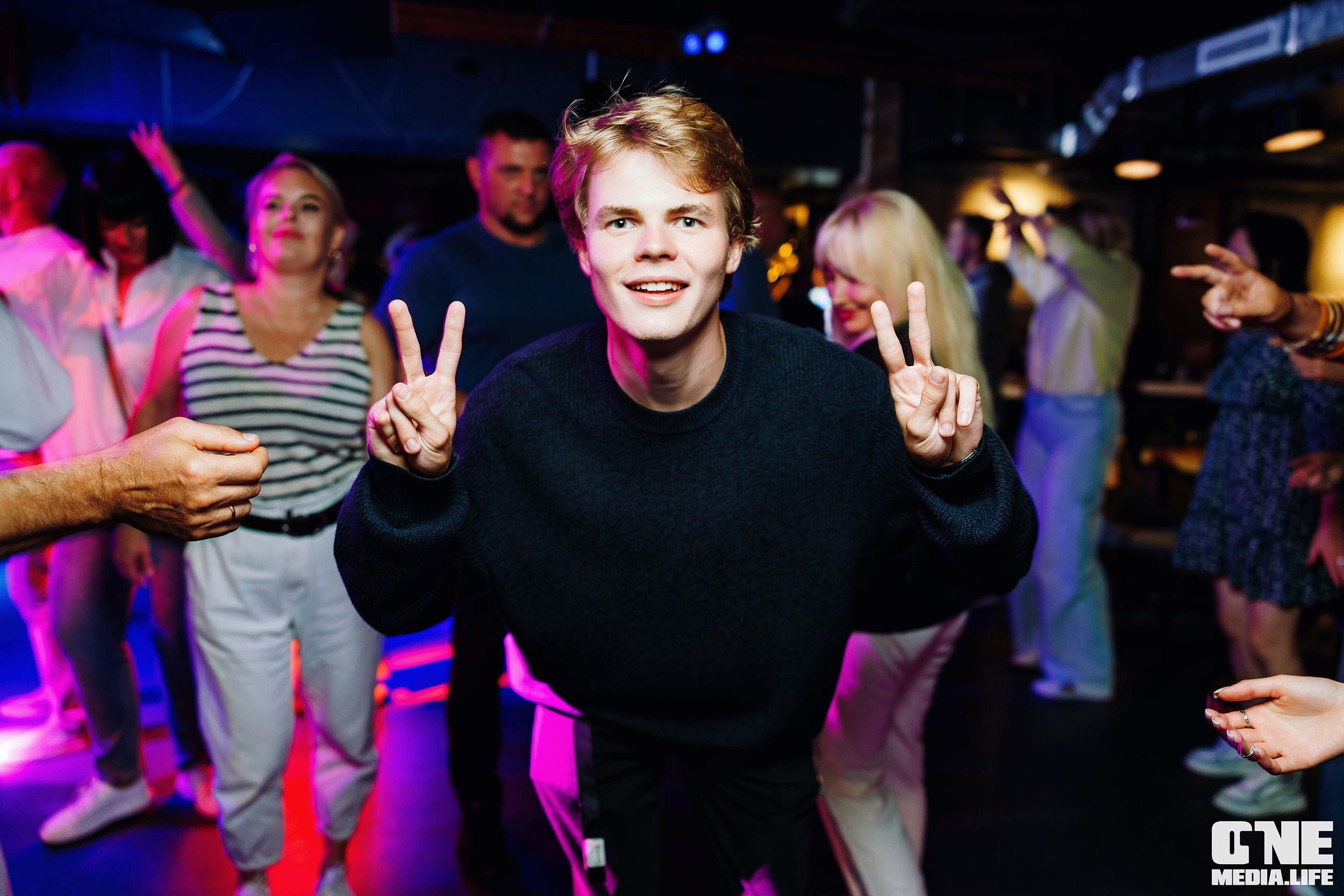 Фоторепортаж из бара Баррэ. One Media Life: фоторепортажи, фотоотчеты с мероприятий и заведений